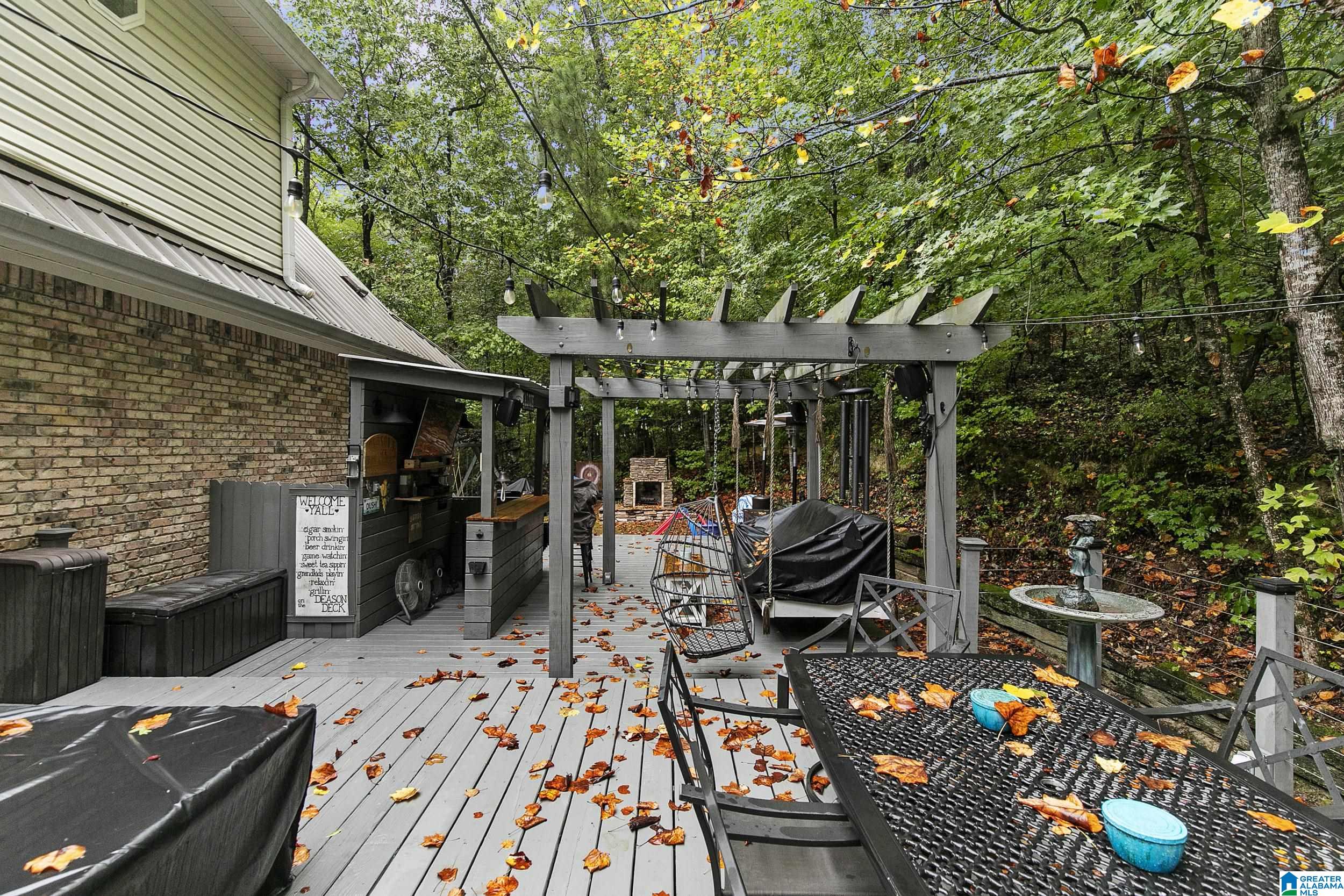 6873 ROPER ROAD