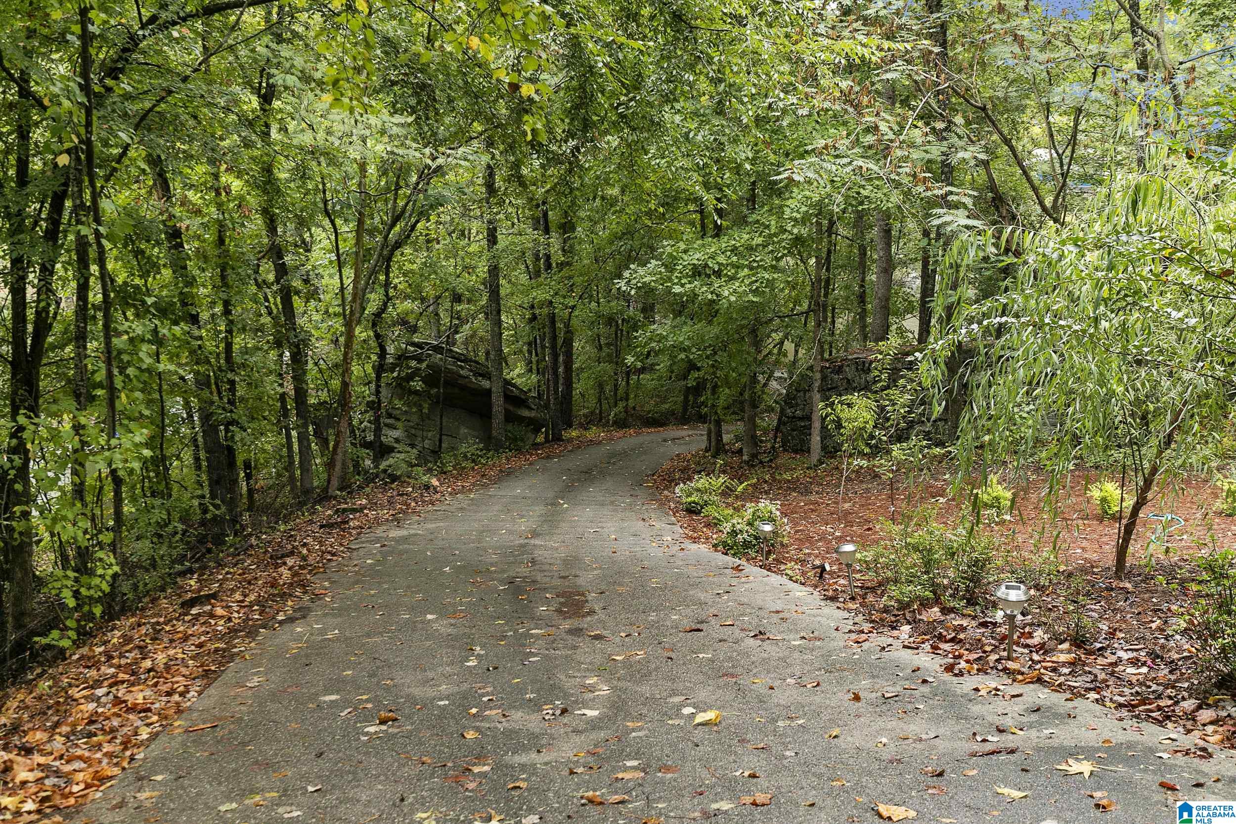 6873 ROPER ROAD