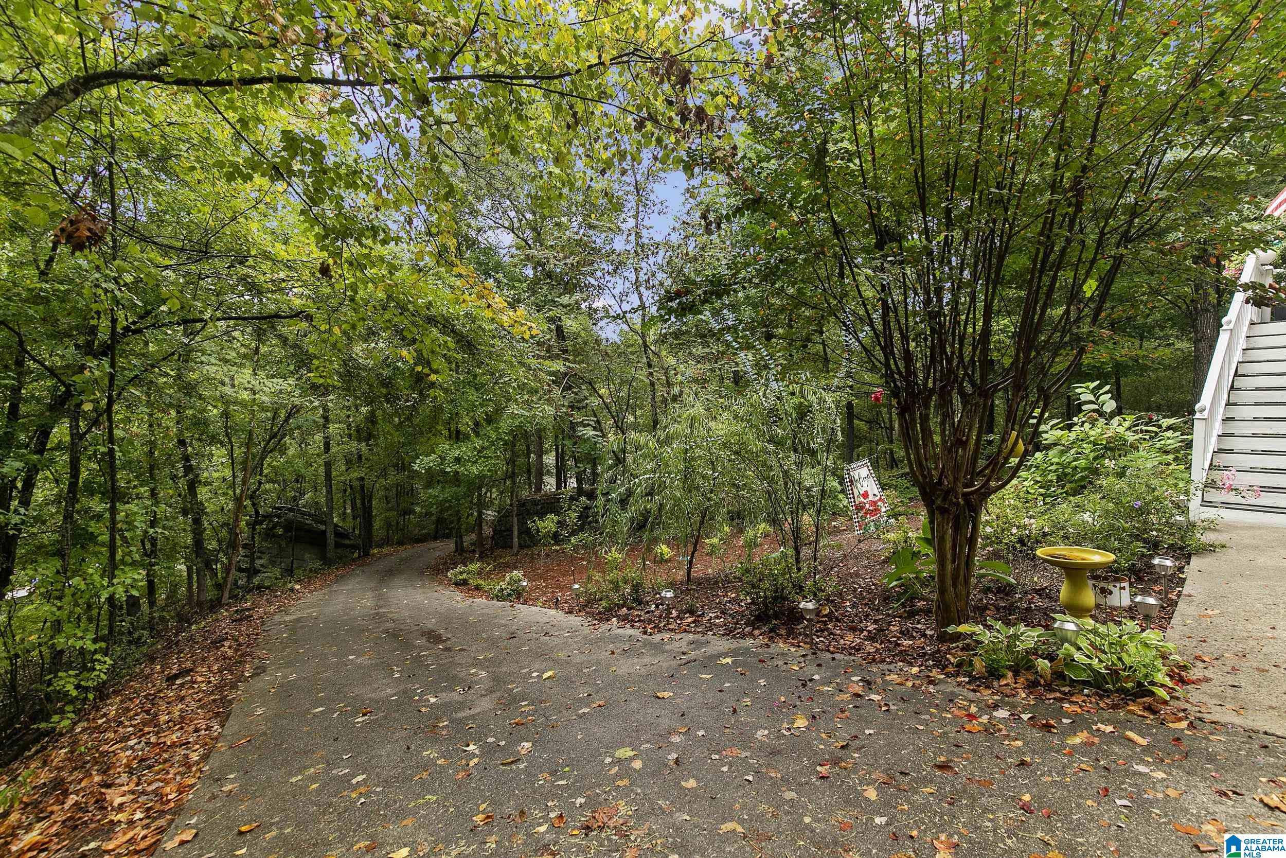 6873 ROPER ROAD