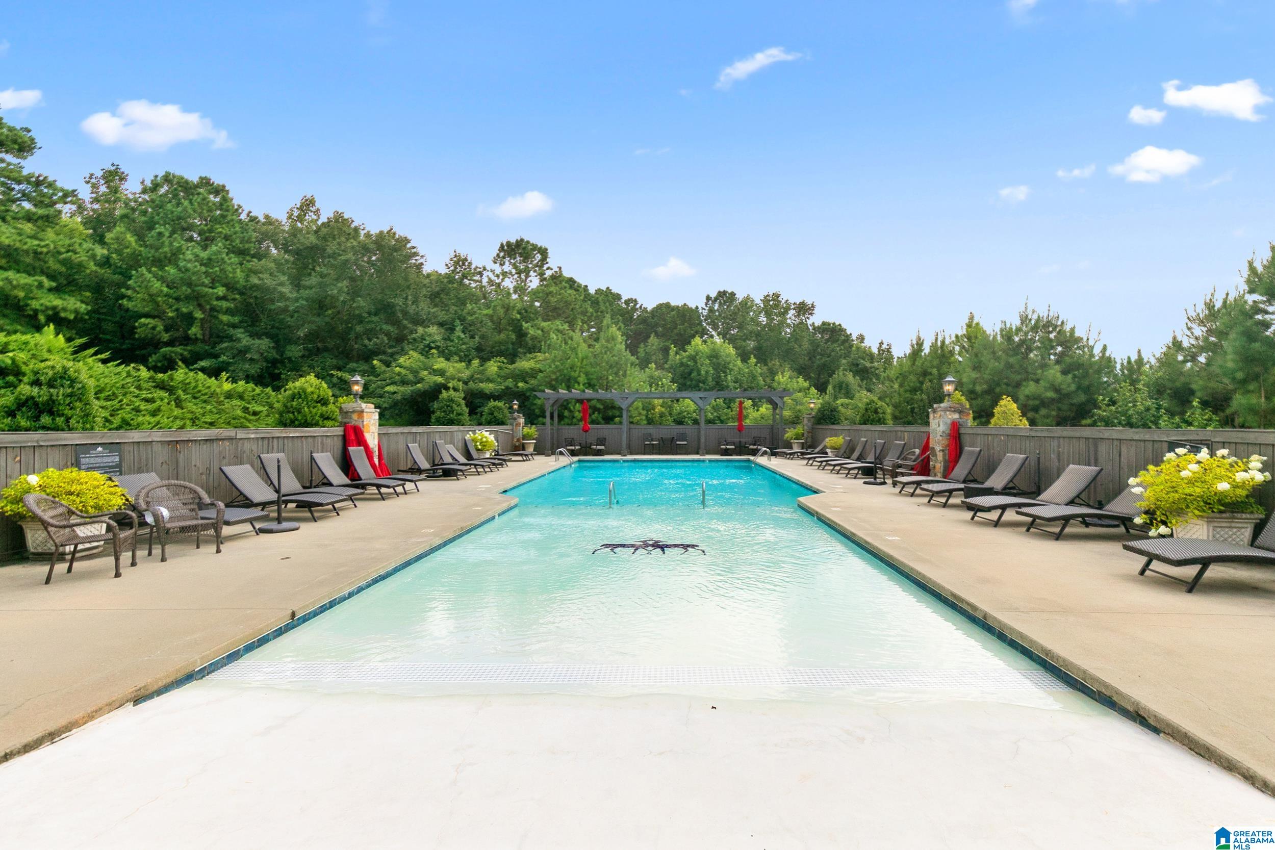 5805 DEERFOOT COURT