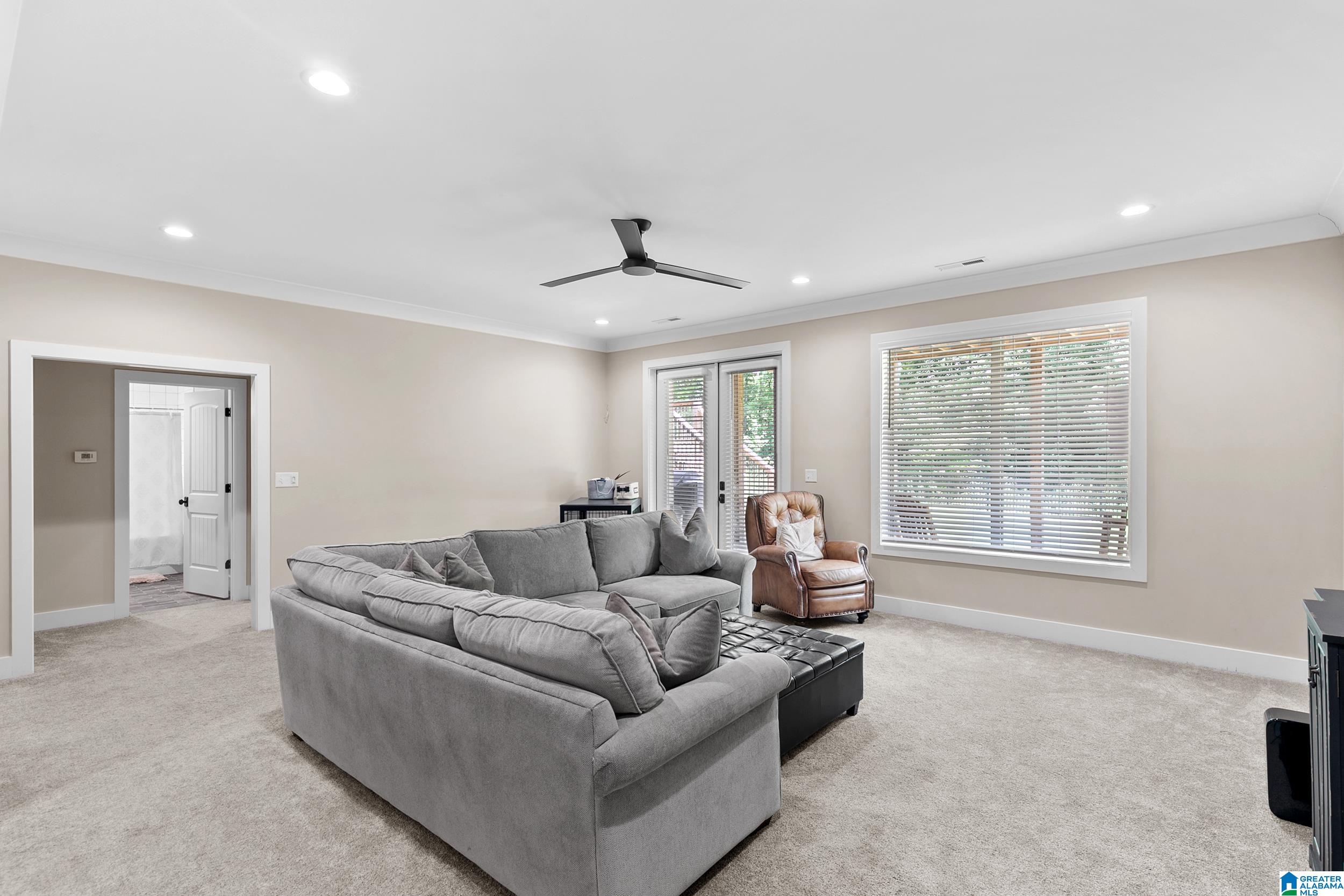 5805 DEERFOOT COURT