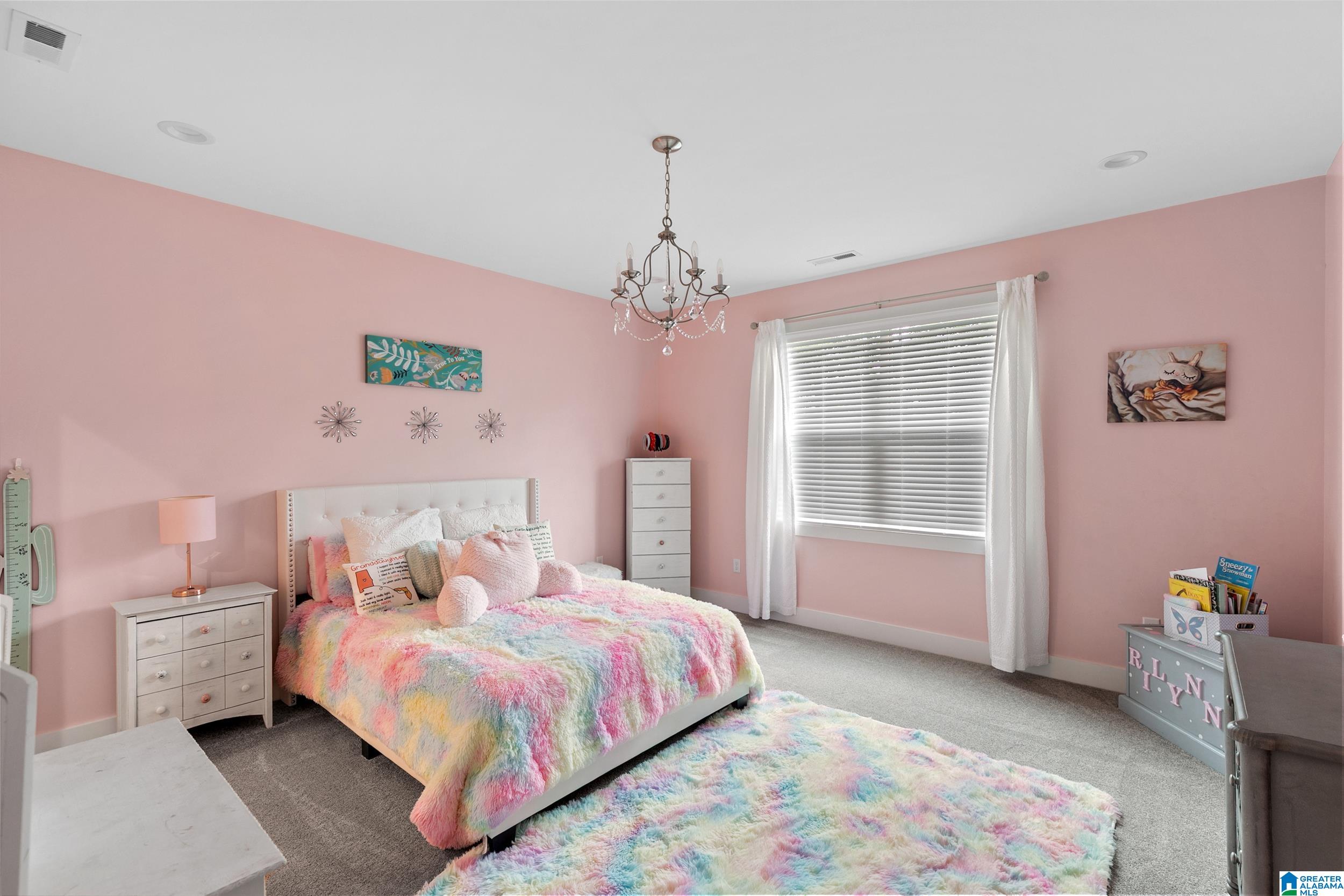 5805 DEERFOOT COURT