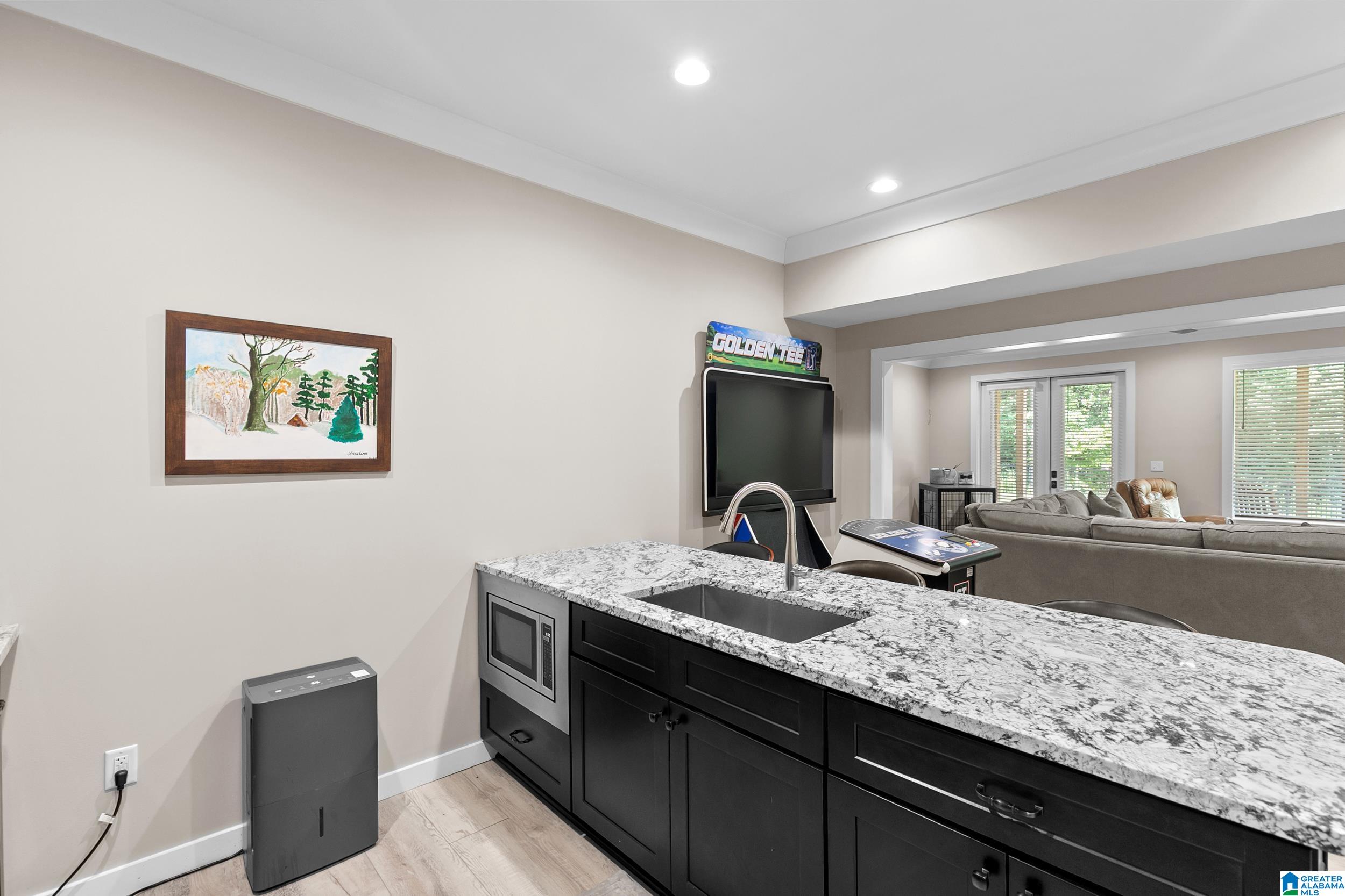 5805 DEERFOOT COURT