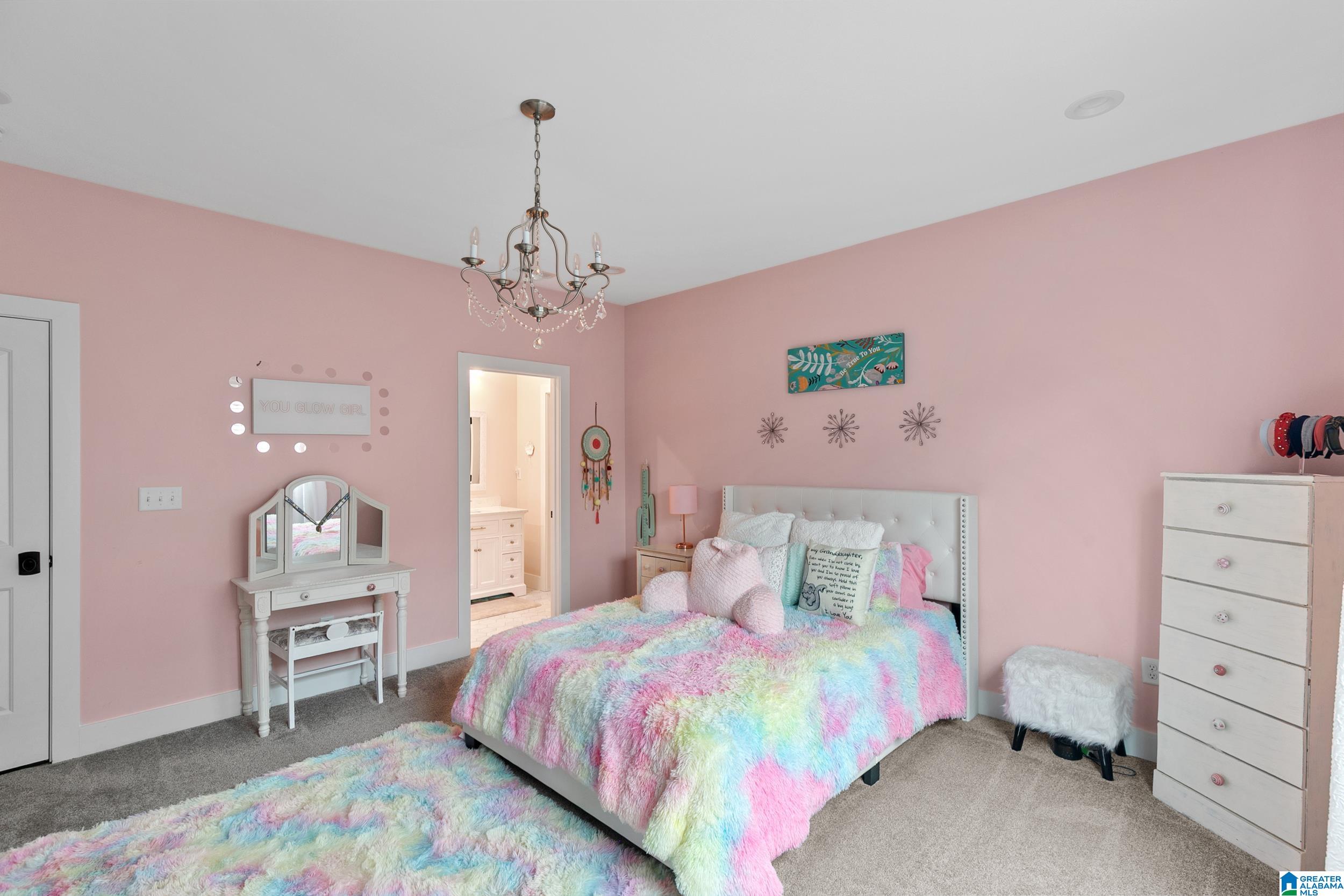 5805 DEERFOOT COURT