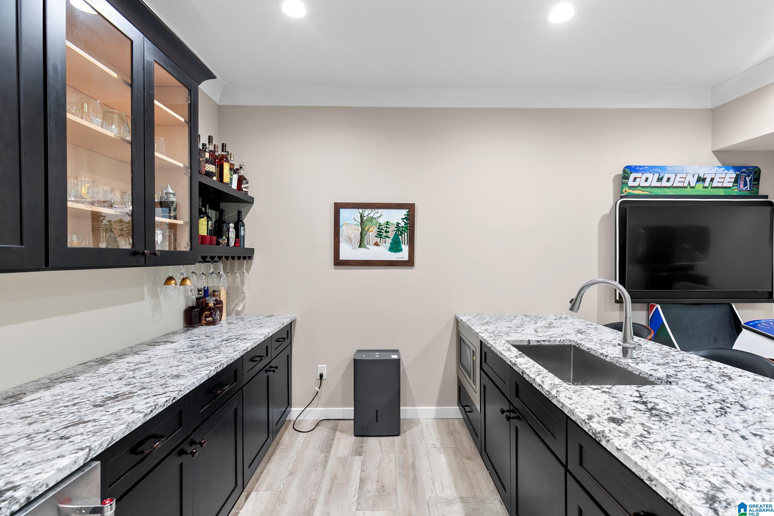 5805 DEERFOOT COURT