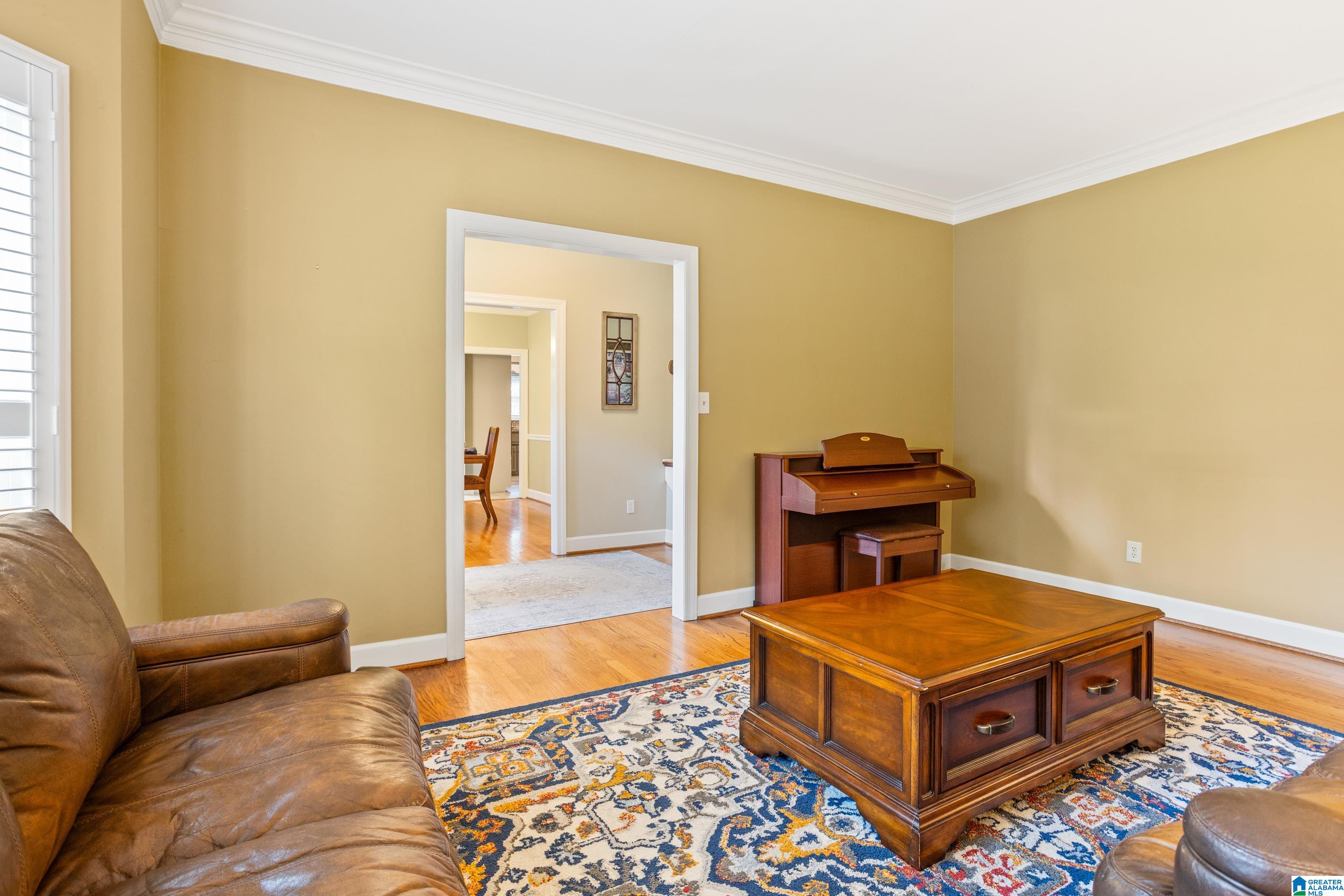 5117 WILLOW WAY