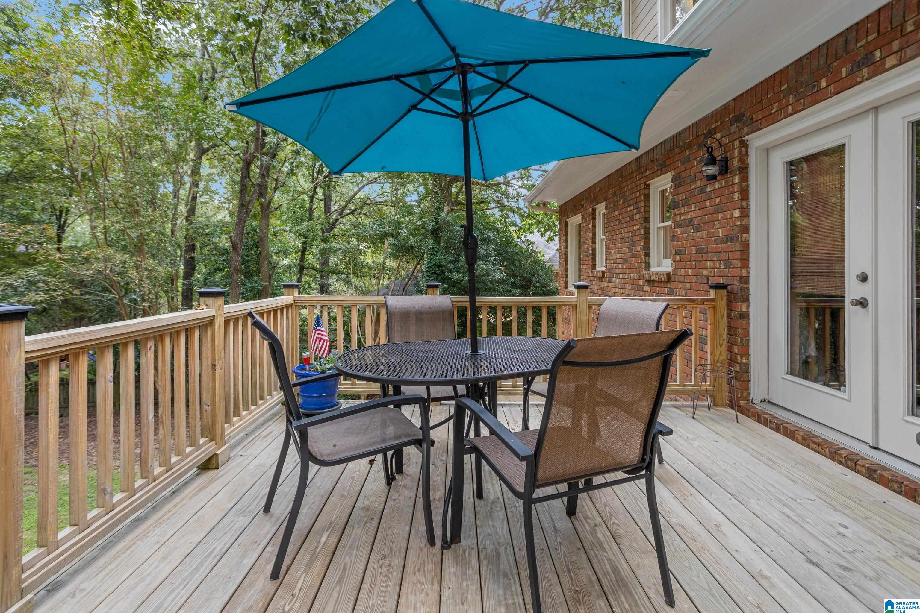5117 WILLOW WAY