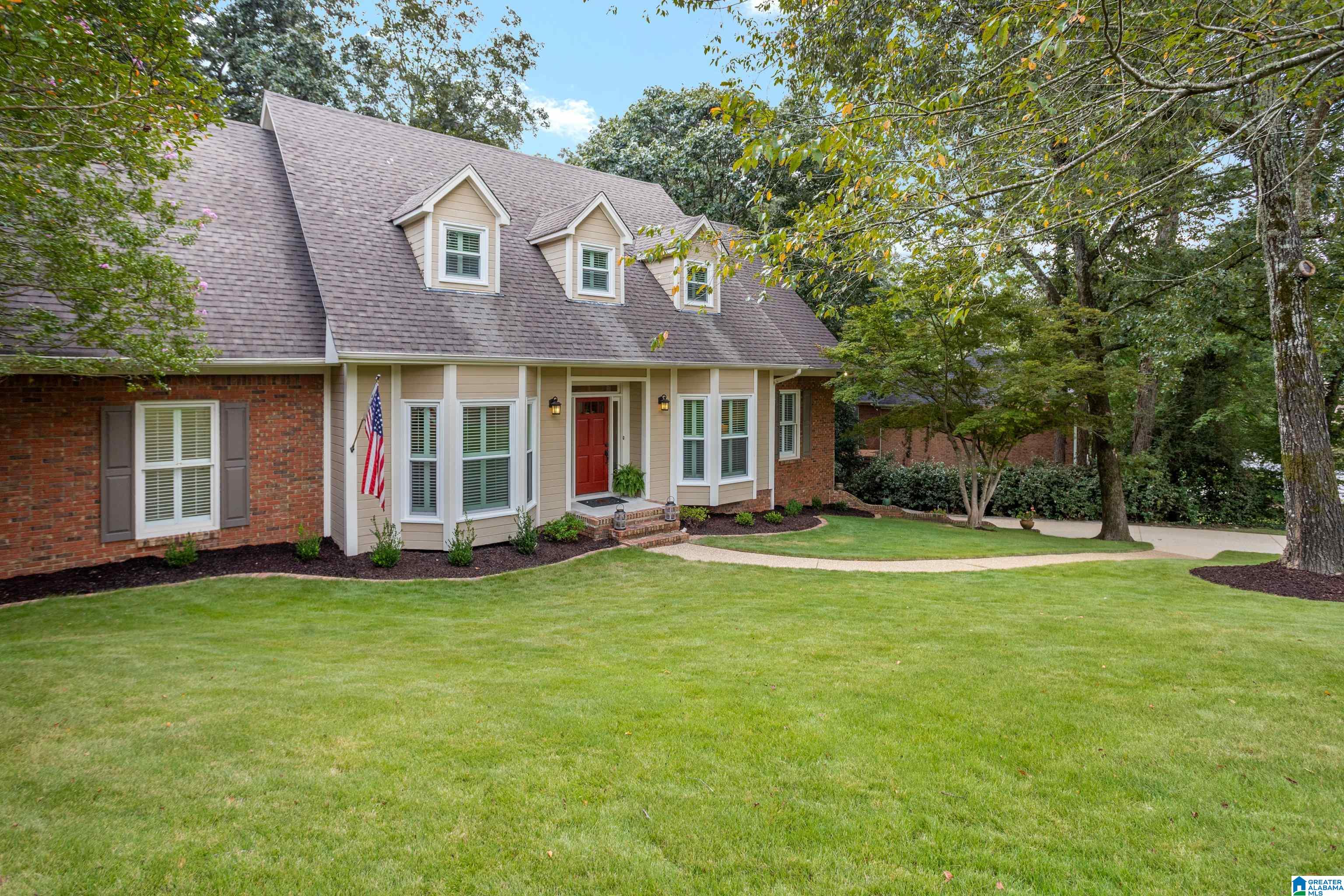 5117 WILLOW WAY