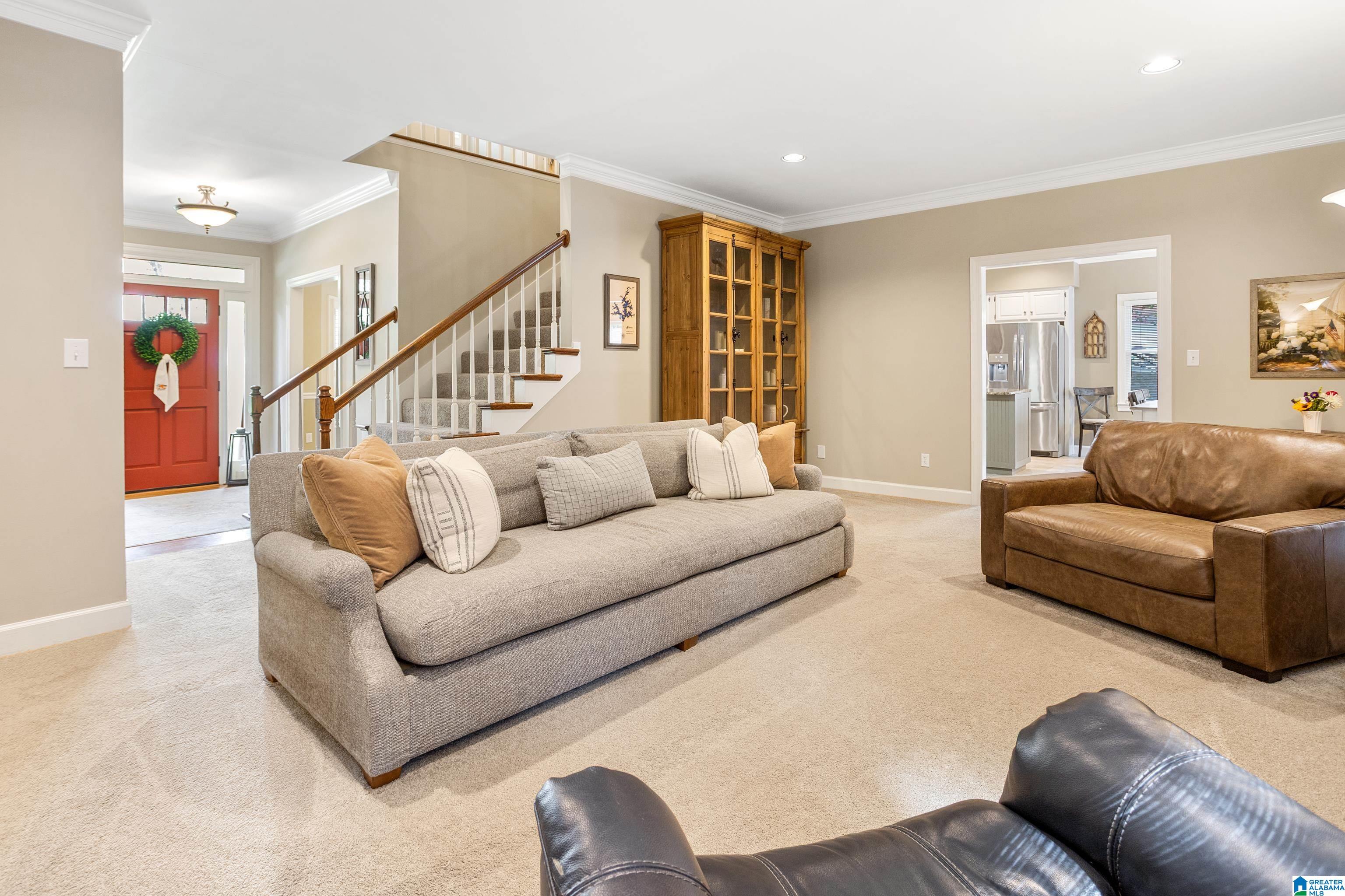 5117 WILLOW WAY