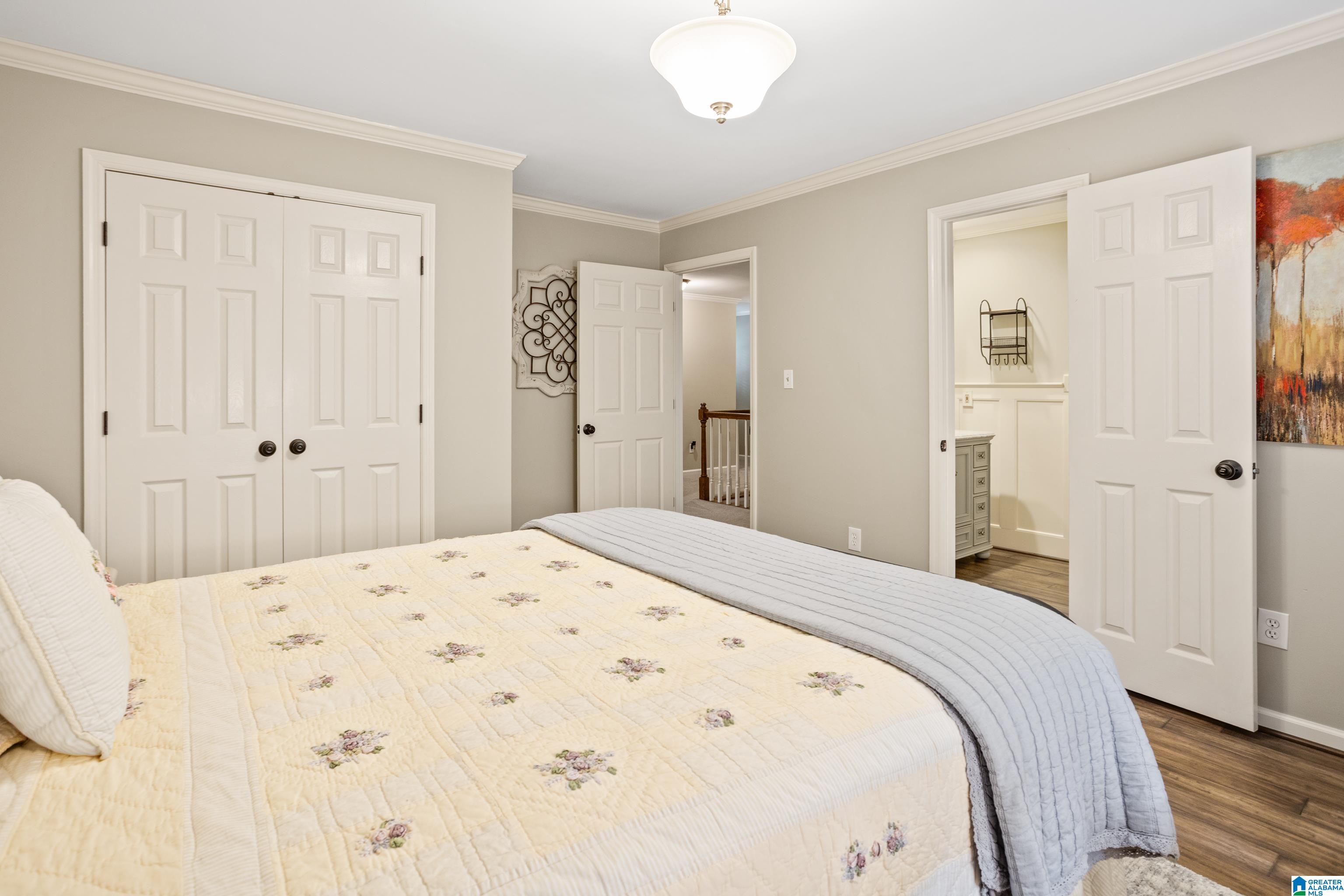 5117 WILLOW WAY