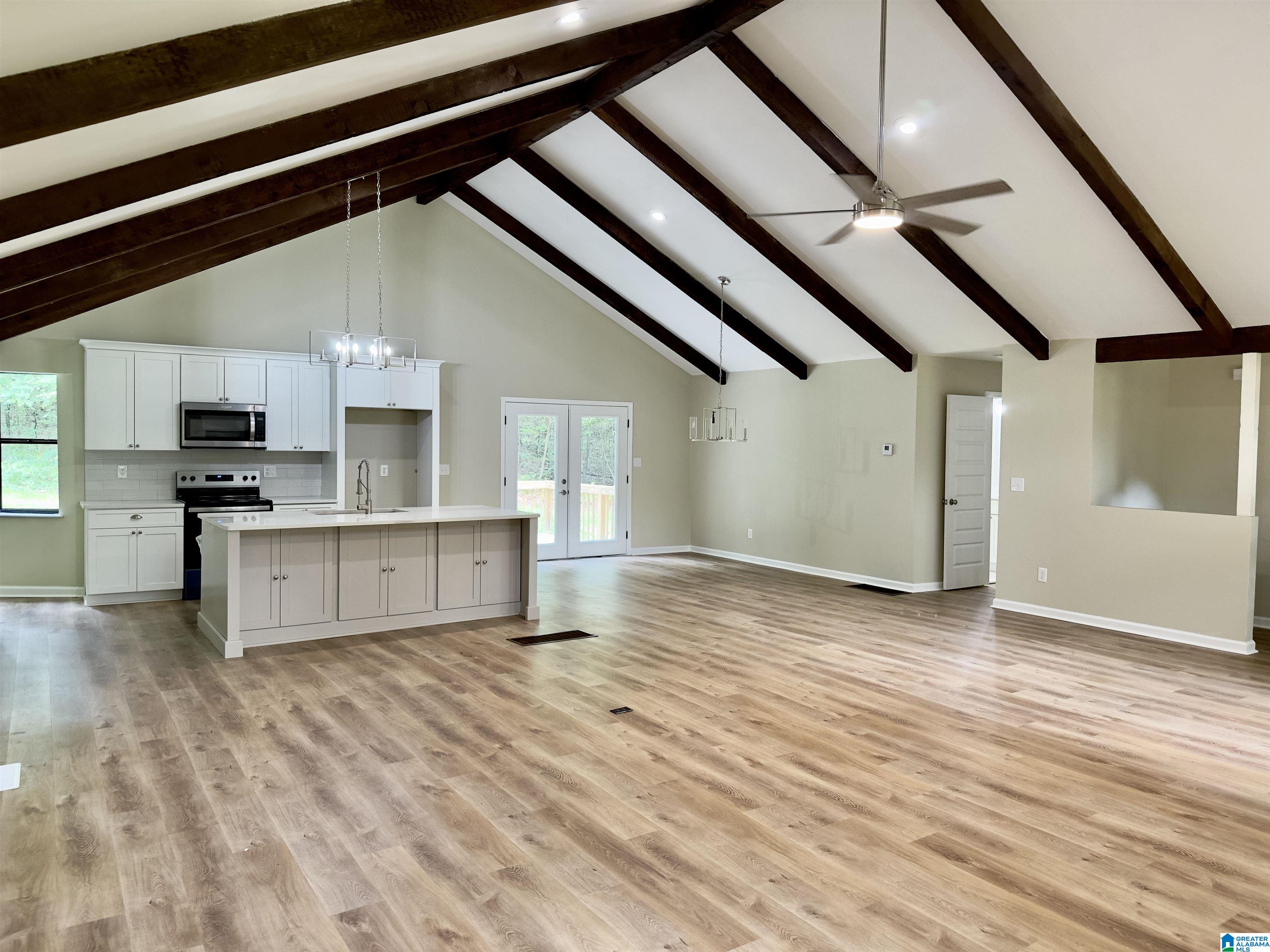 2440 WHITE OAK TRAIL