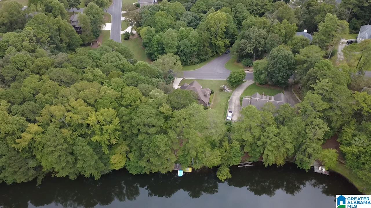 7524 LAKE VISTA DRIVE