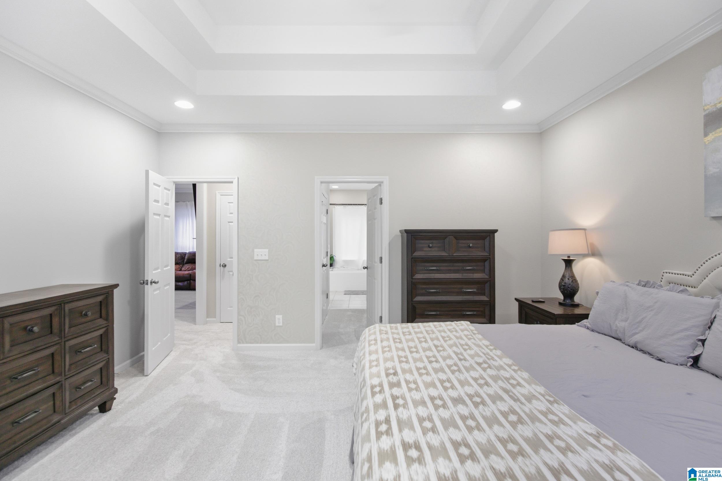 7524 LAKE VISTA DRIVE