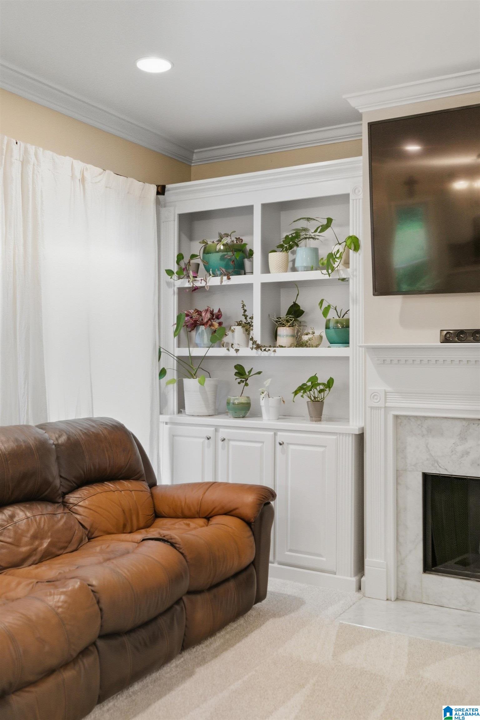 7524 LAKE VISTA DRIVE