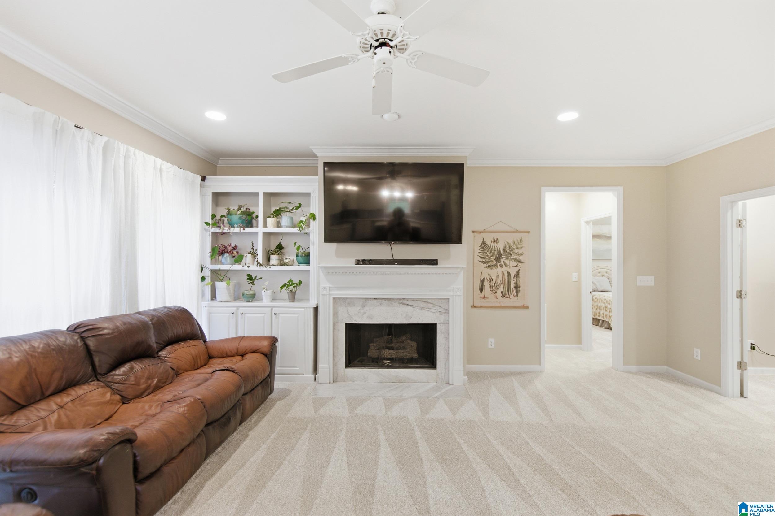 7524 LAKE VISTA DRIVE