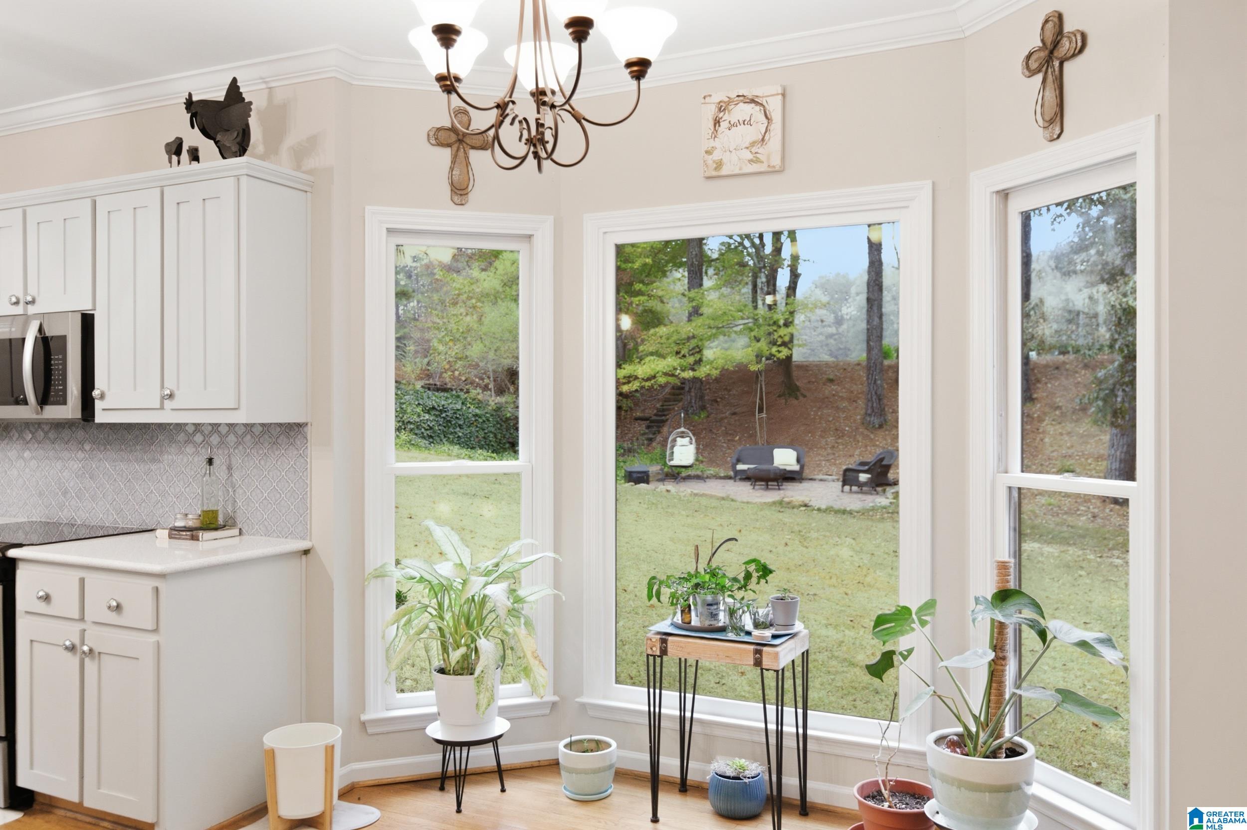 7524 LAKE VISTA DRIVE