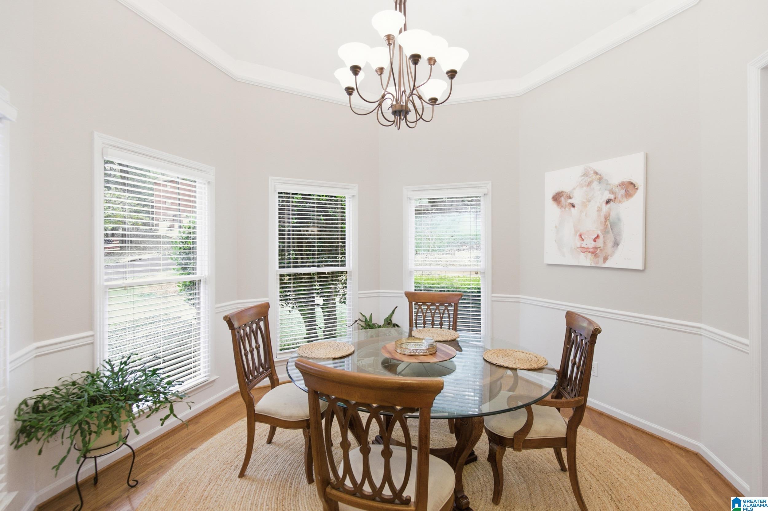 7524 LAKE VISTA DRIVE