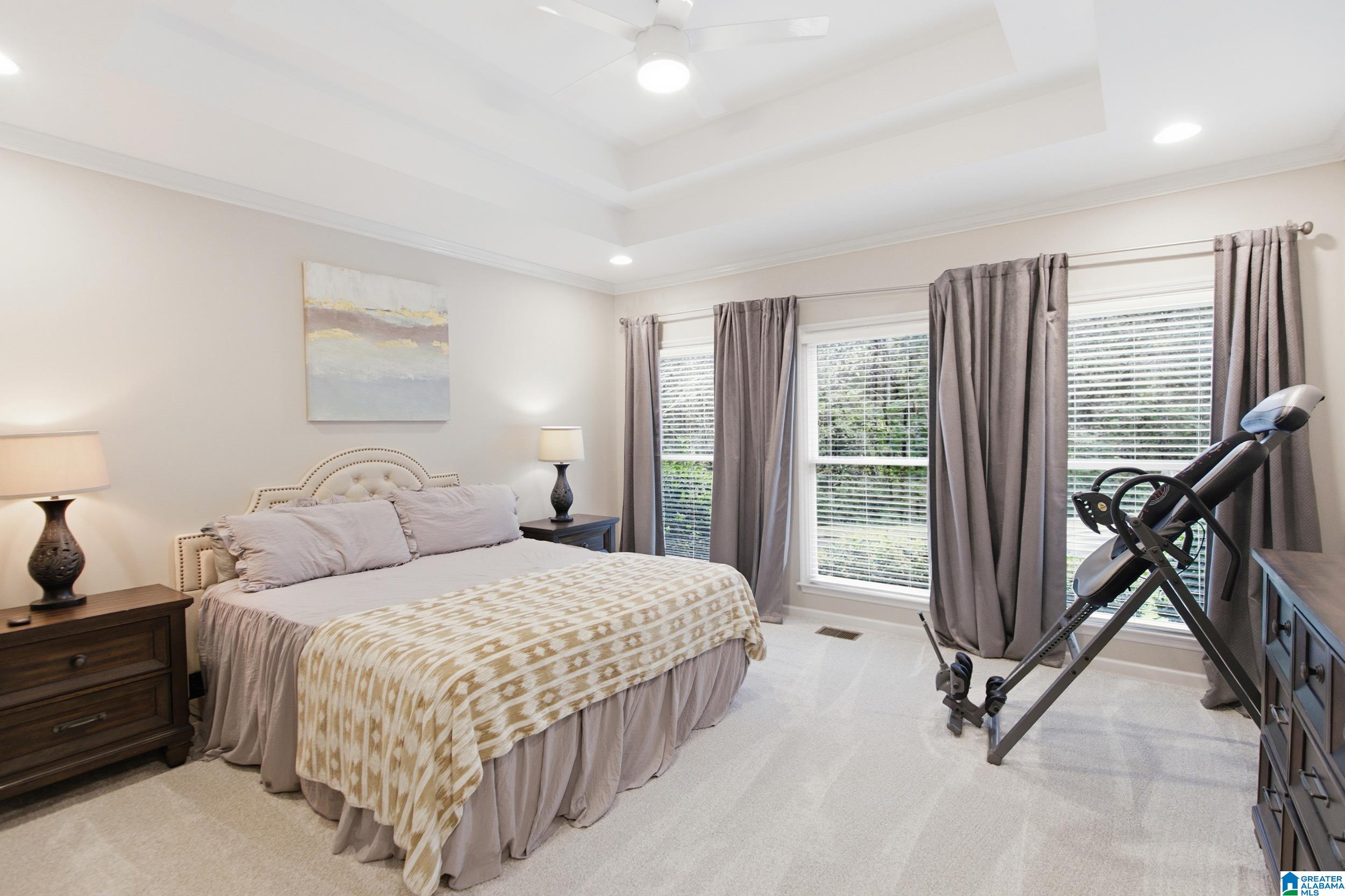 7524 LAKE VISTA DRIVE