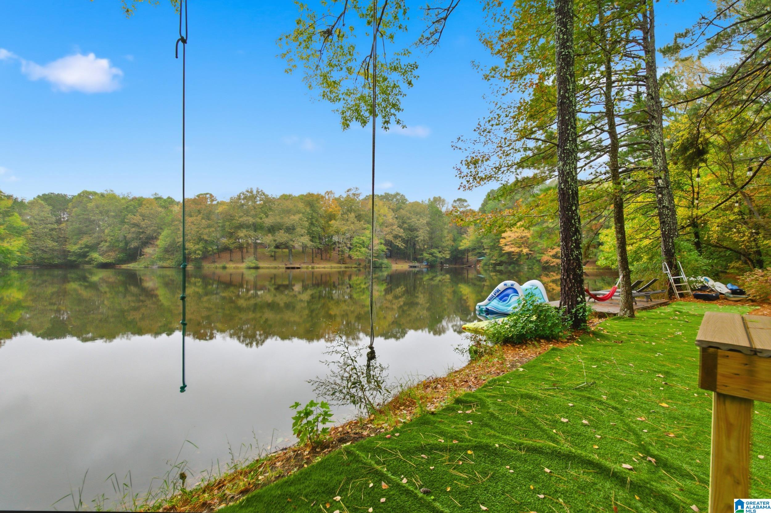 7524 LAKE VISTA DRIVE