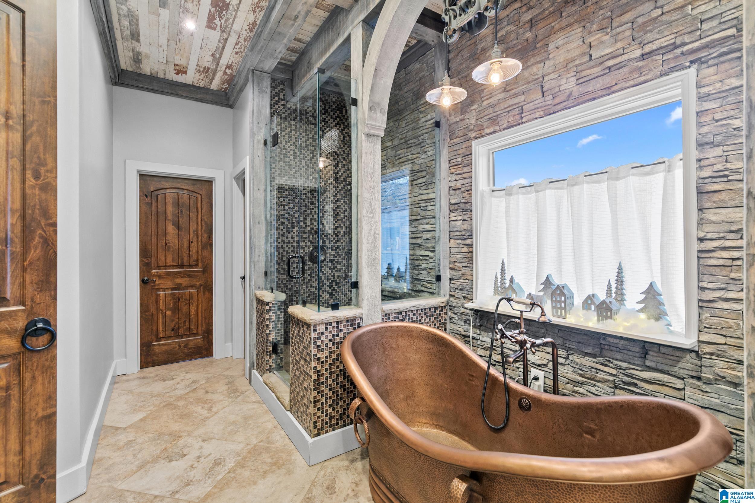 6200 WYNWOOD LANDING