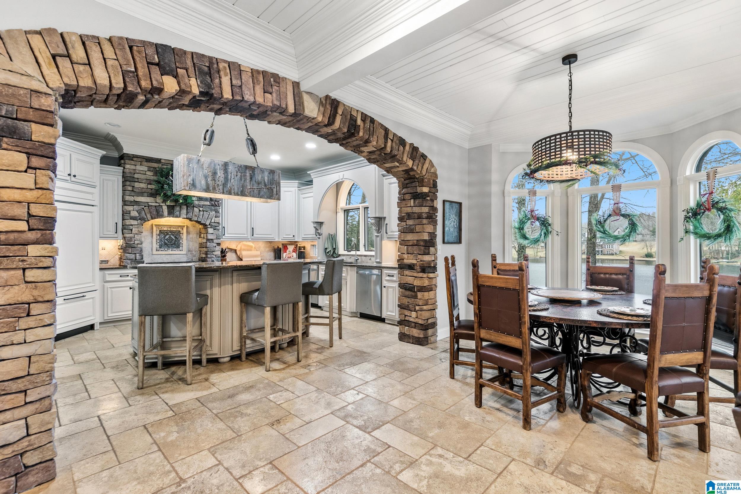 6200 WYNWOOD LANDING