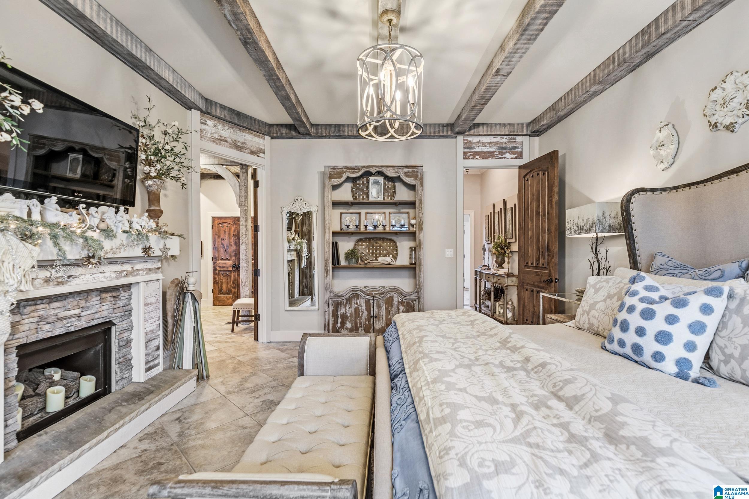 6200 WYNWOOD LANDING