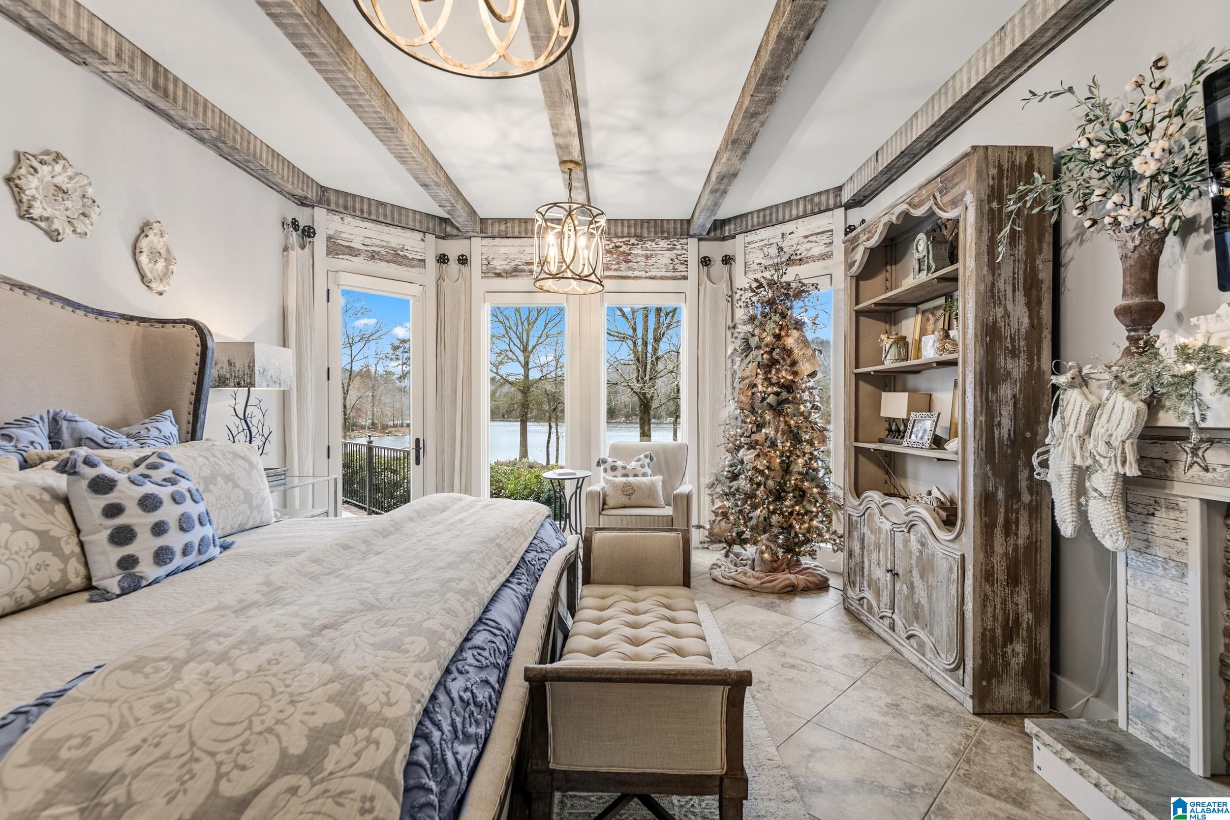 6200 WYNWOOD LANDING