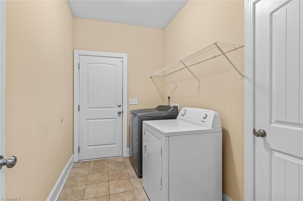 1376 Trafalgar Drive