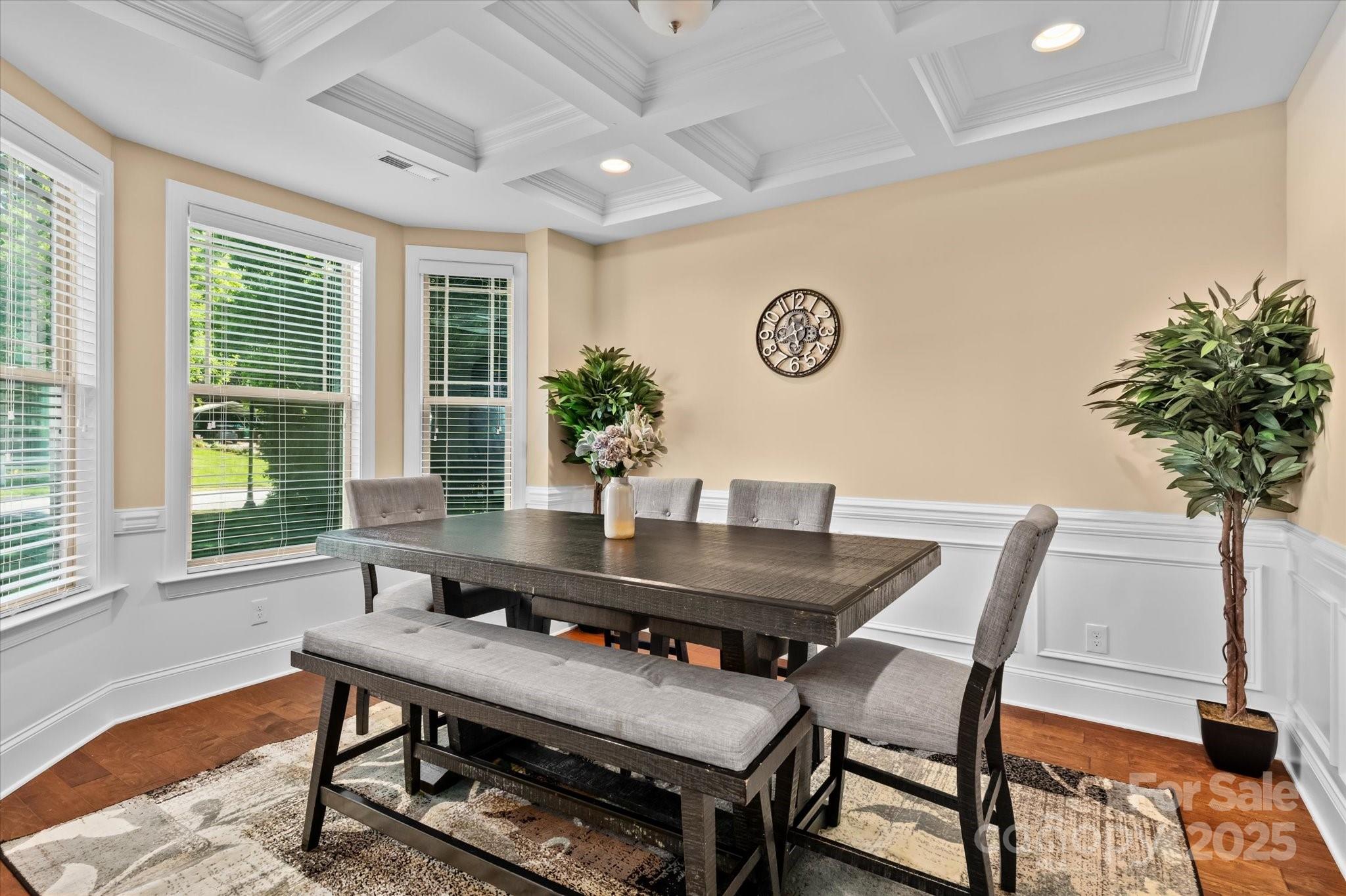1376 Trafalgar Drive