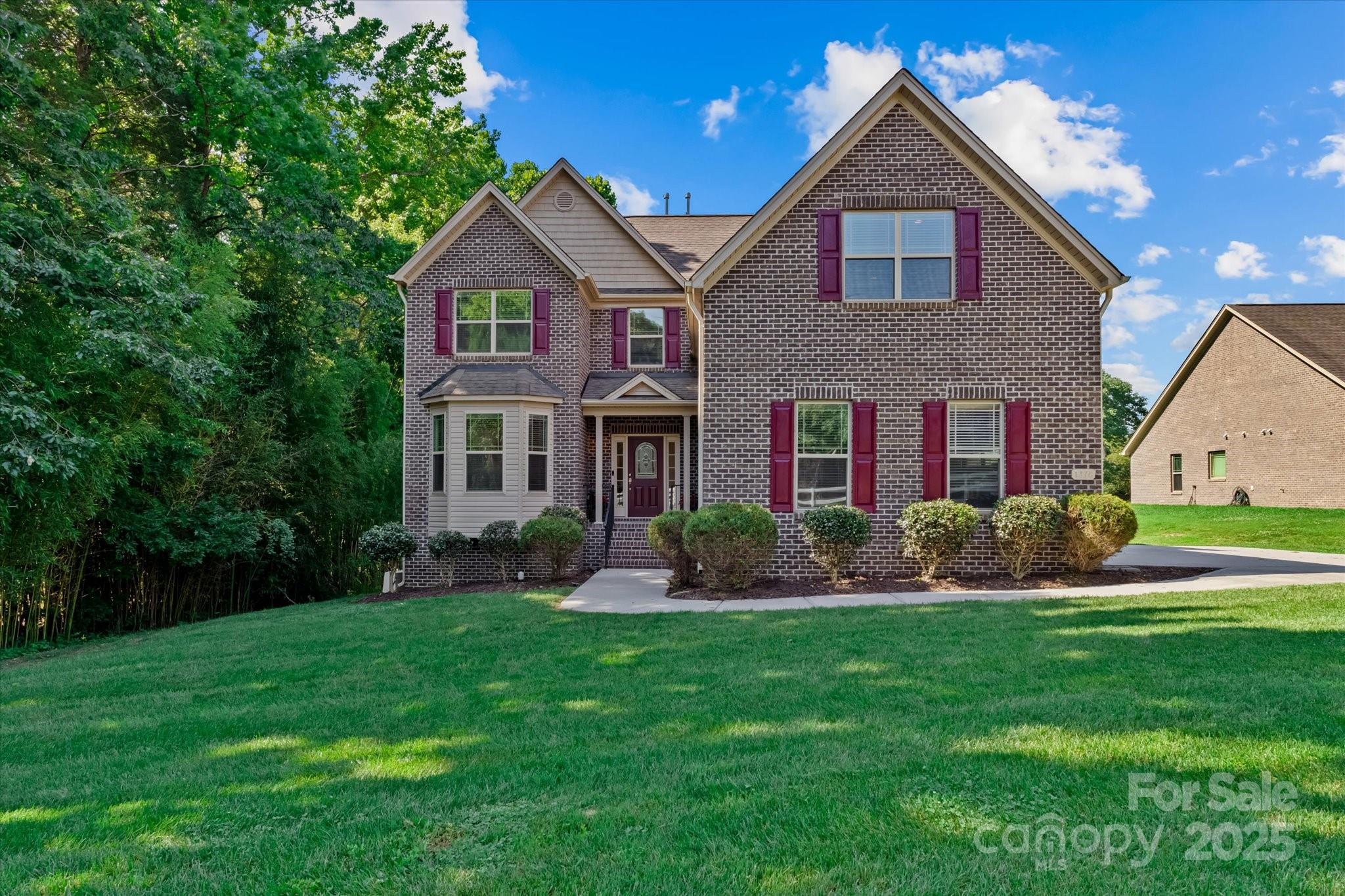 1376 Trafalgar Drive