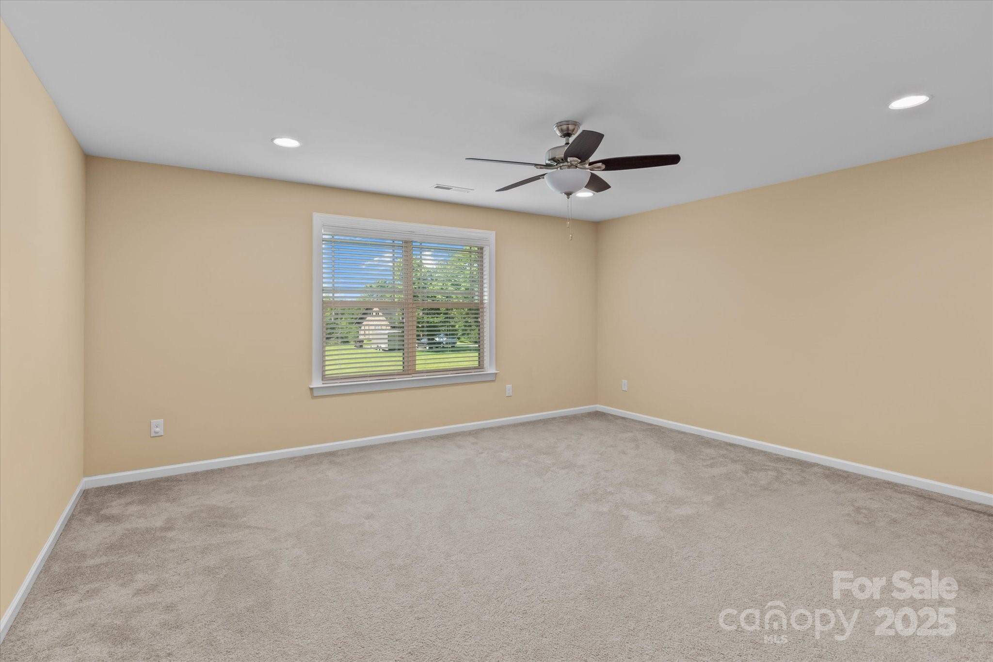 1376 Trafalgar Drive