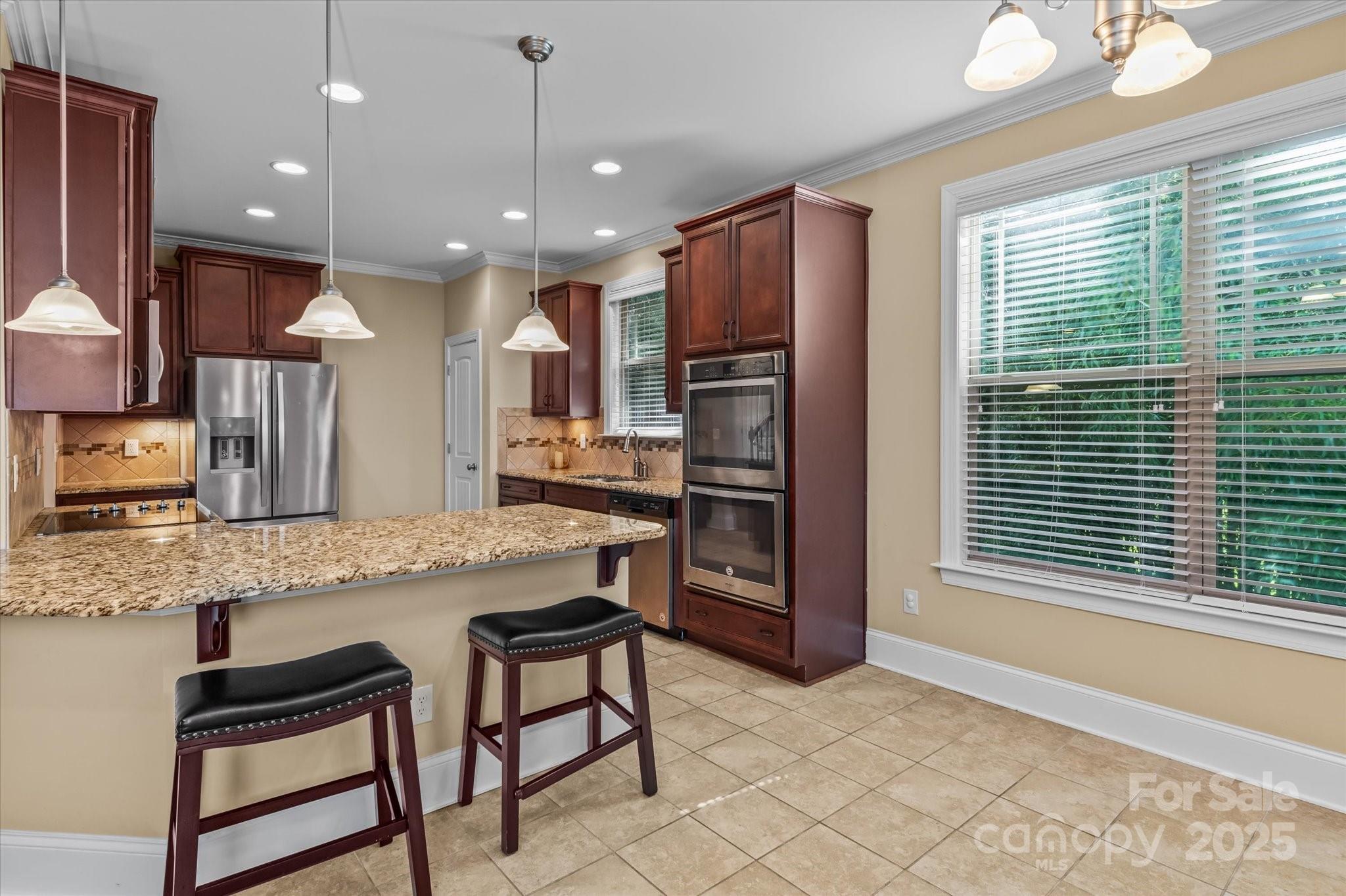 1376 Trafalgar Drive