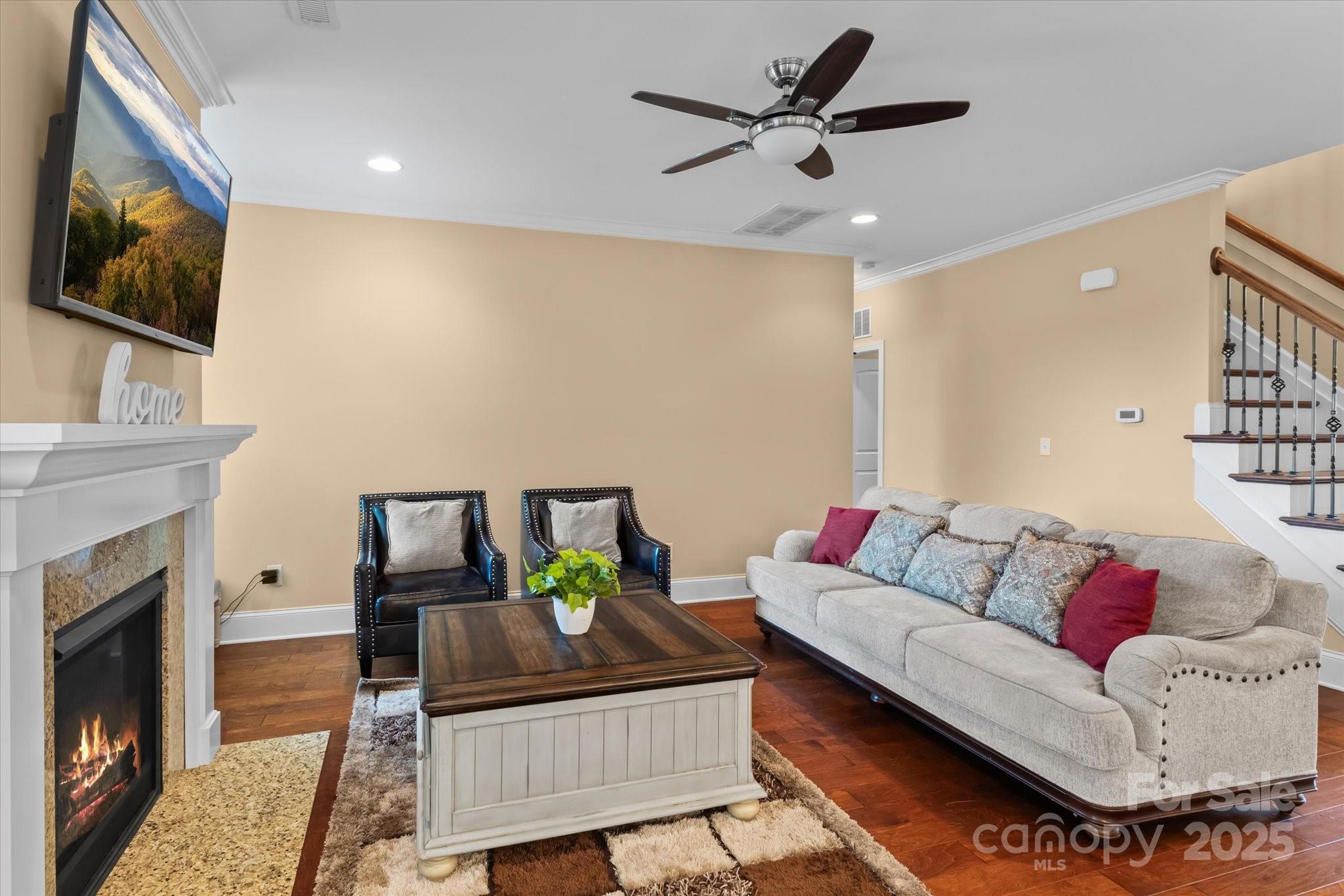 1376 Trafalgar Drive