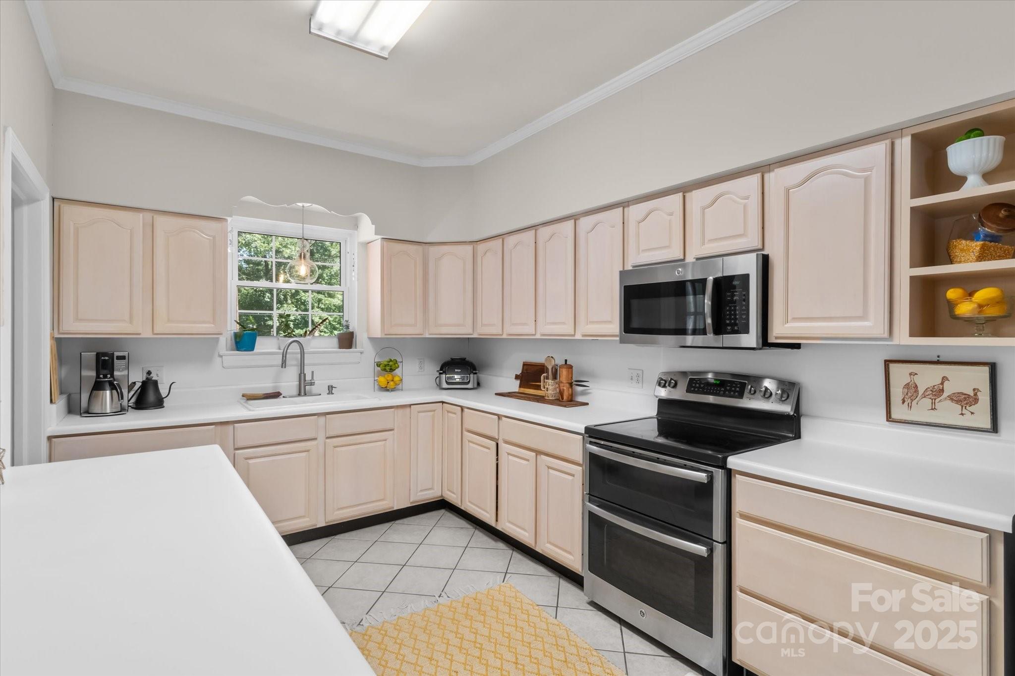 119 Kathland Avenue