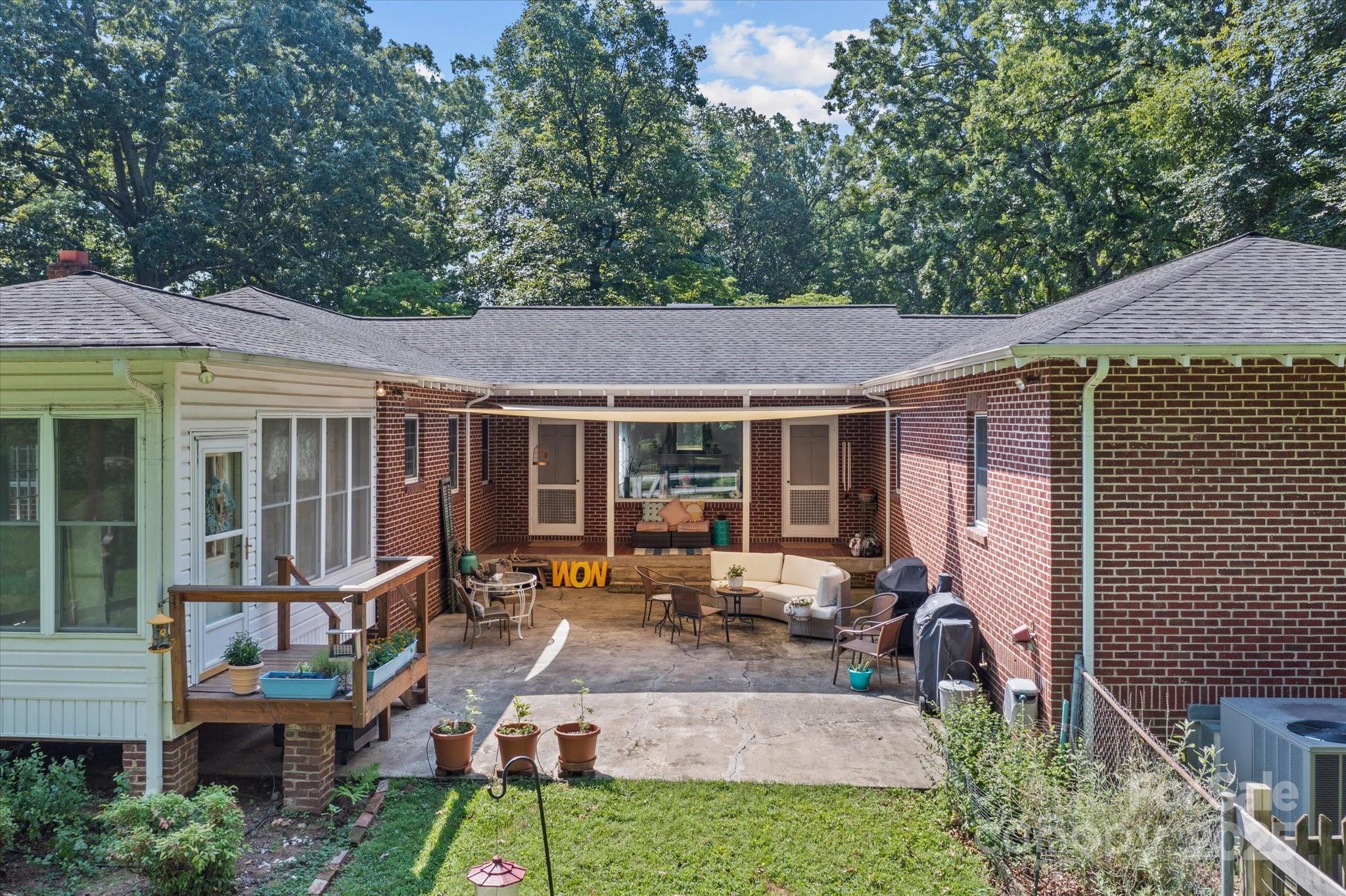 119 Kathland Avenue