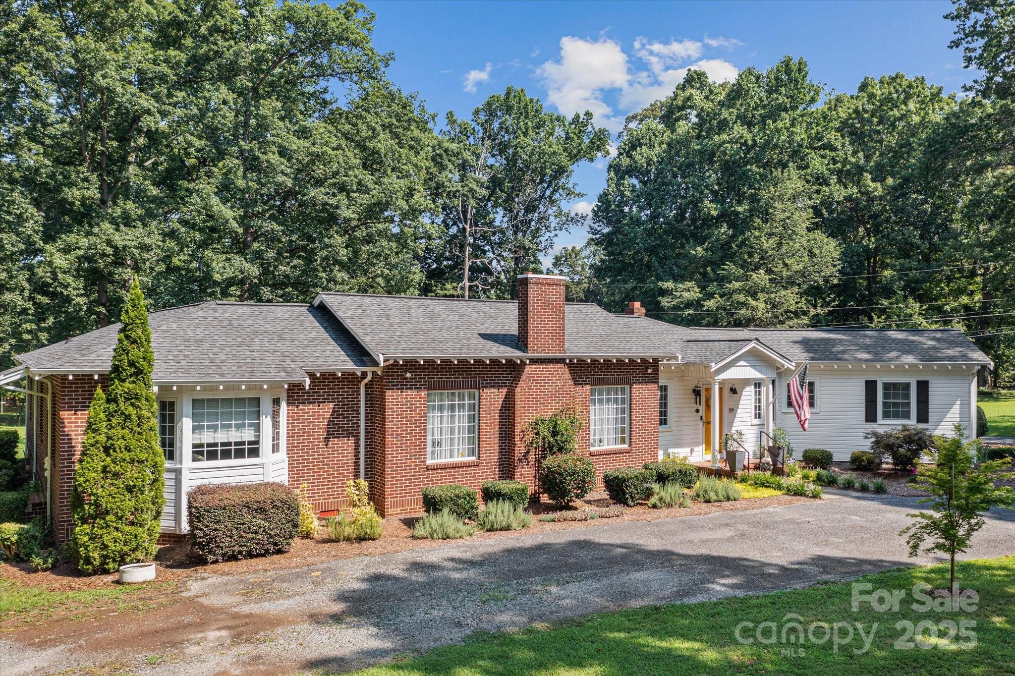 119 Kathland Avenue