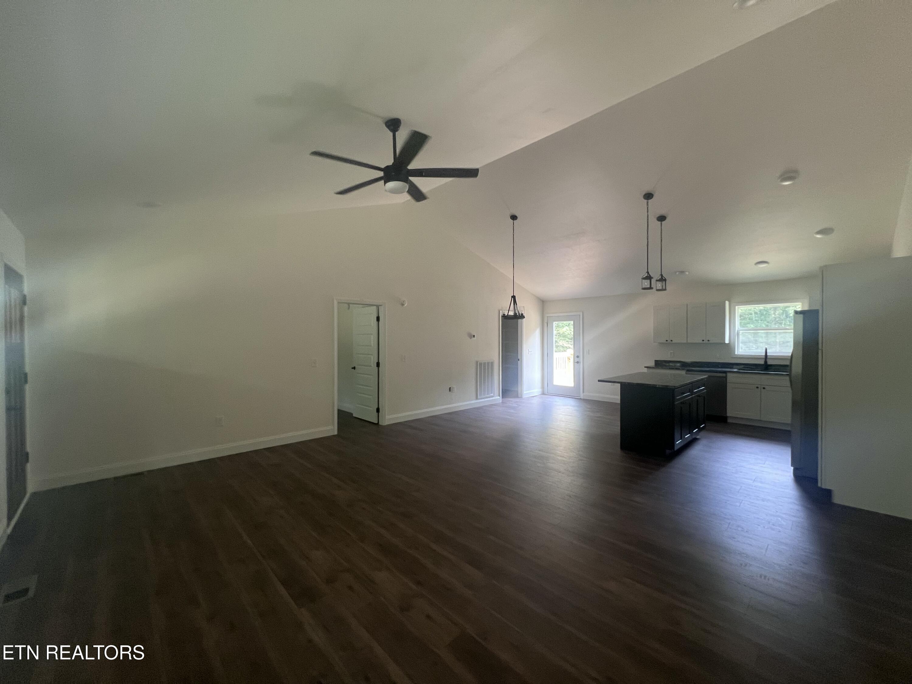 2759 Banner Springs Rd