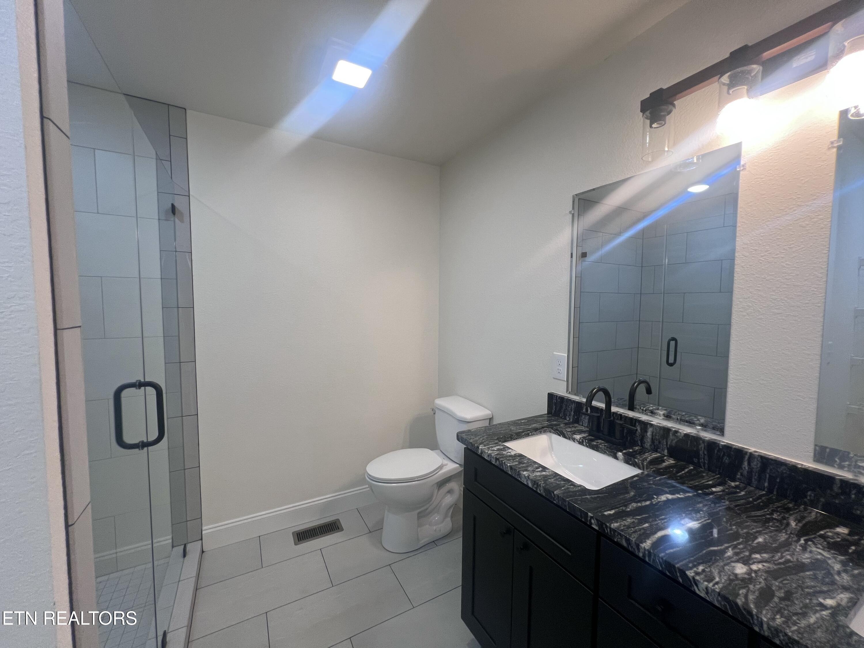 2759 Banner Springs Rd