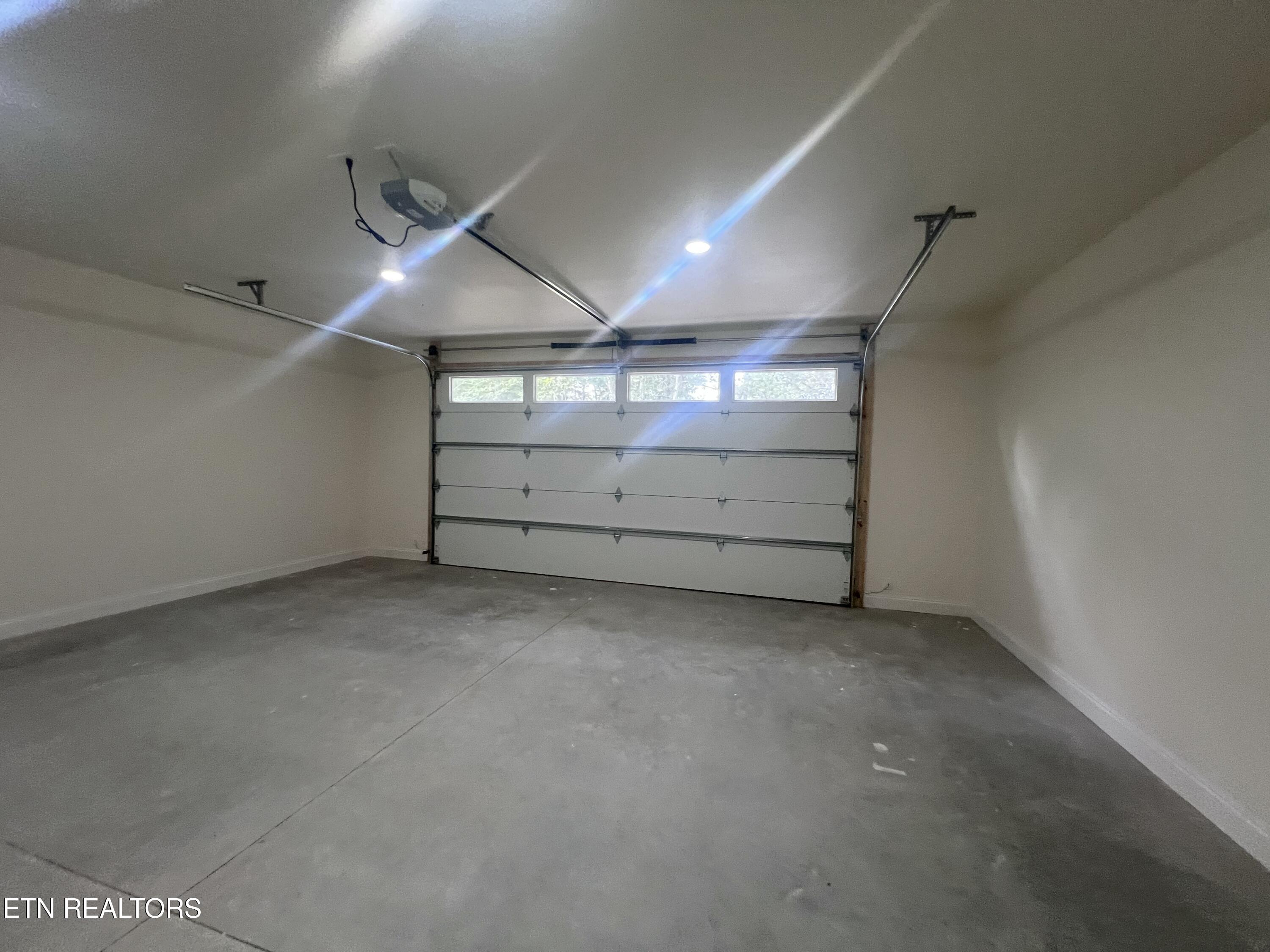 2759 Banner Springs Rd