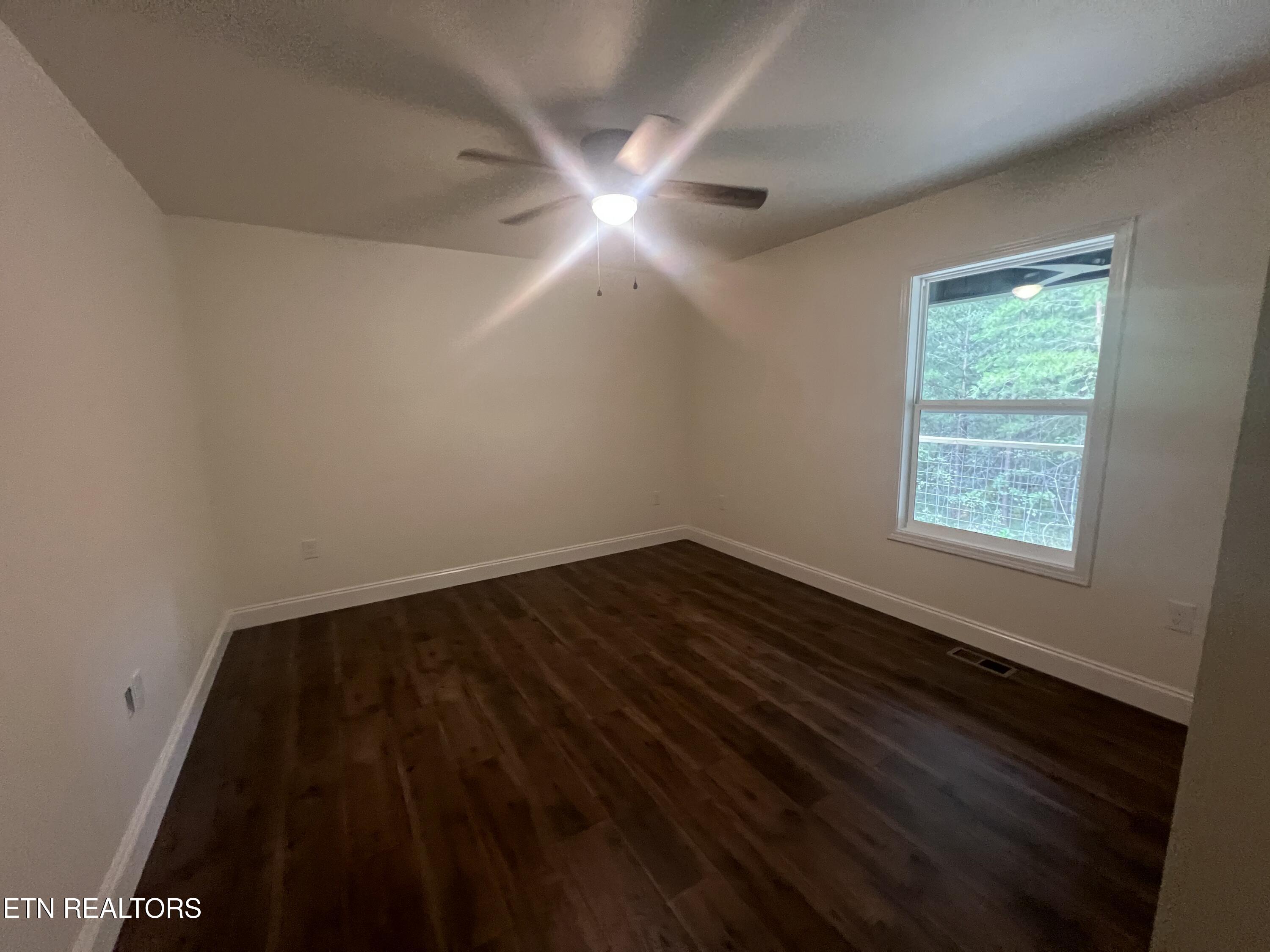 2759 Banner Springs Rd