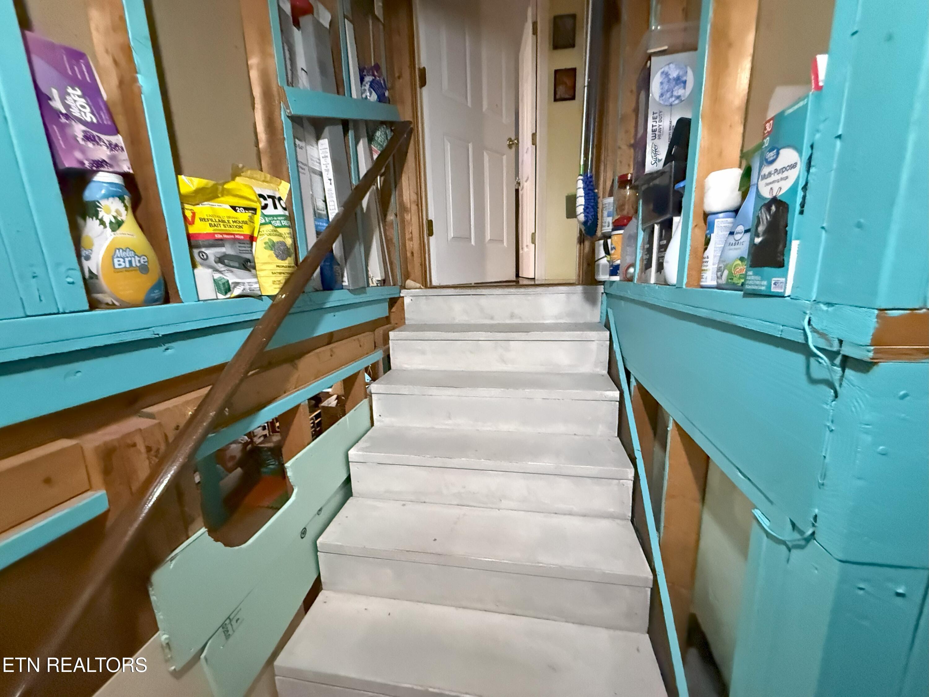 6105 S South York Hwy