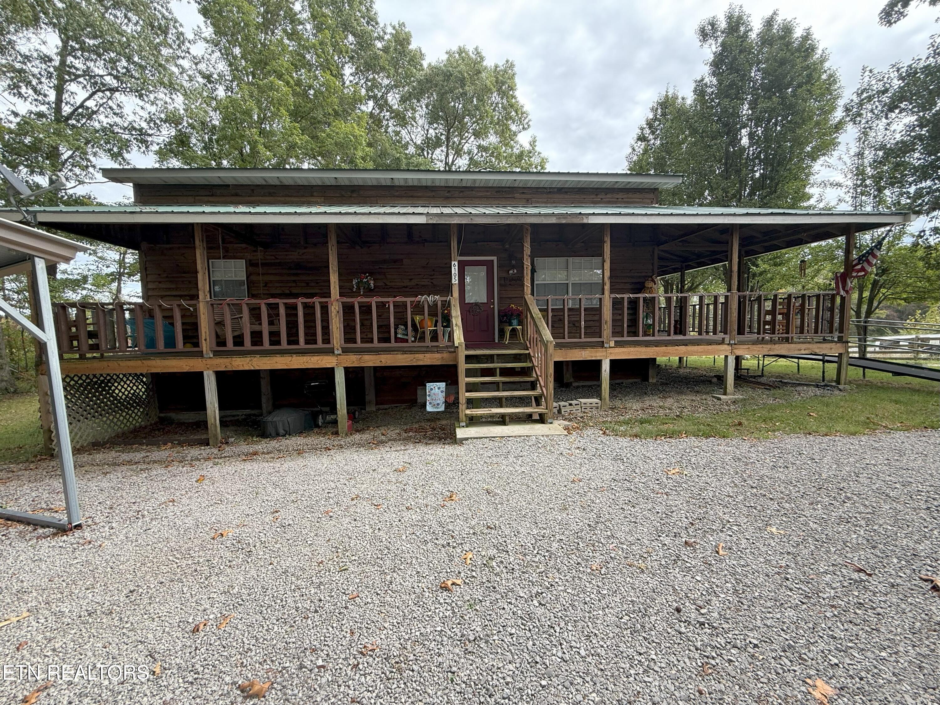 6105 S South York Hwy