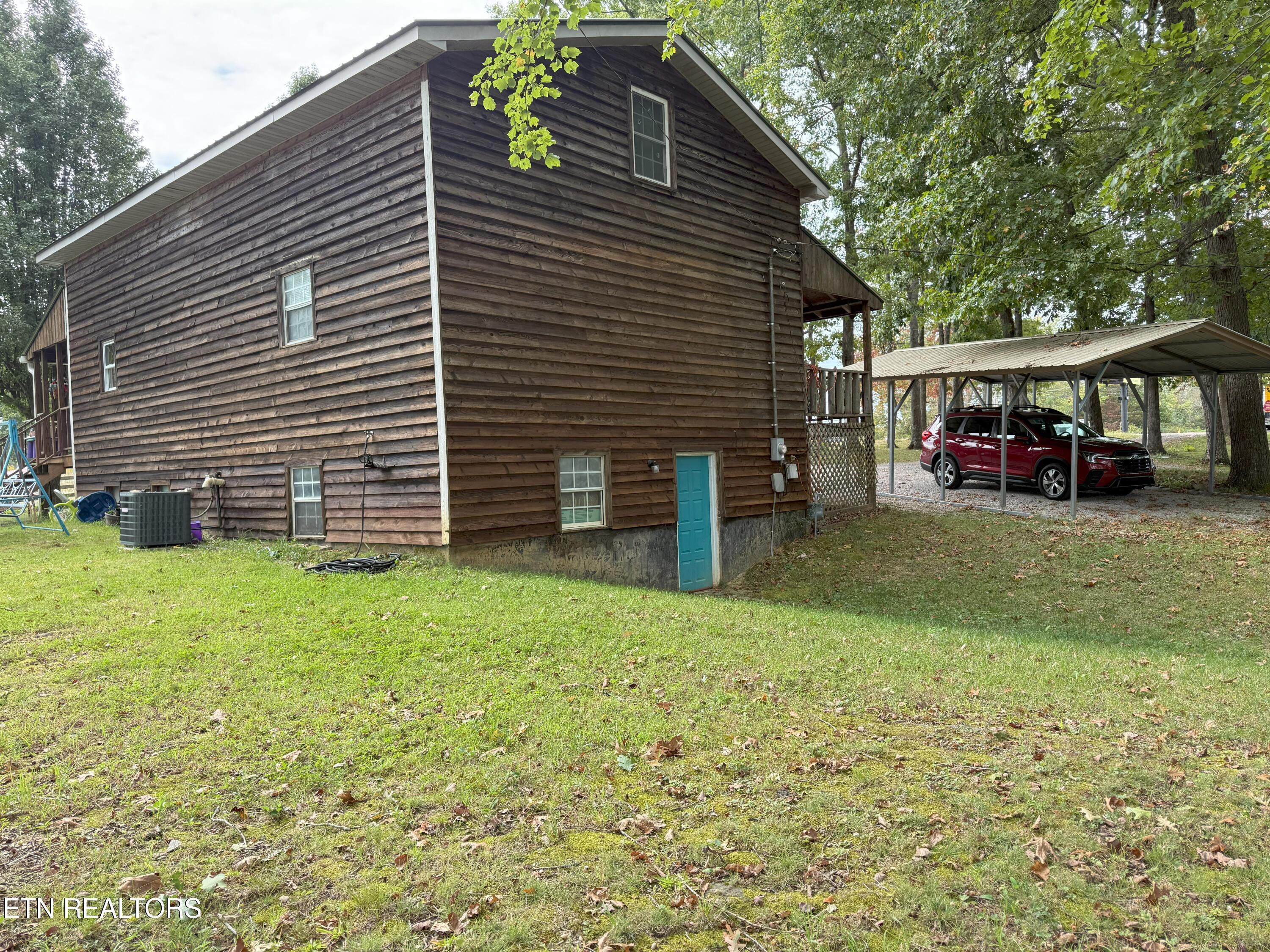 6105 S South York Hwy