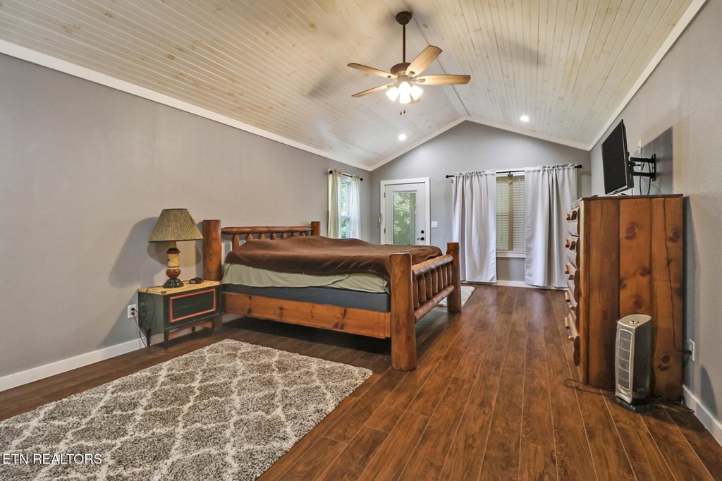 40 Diamond Padgett Lane