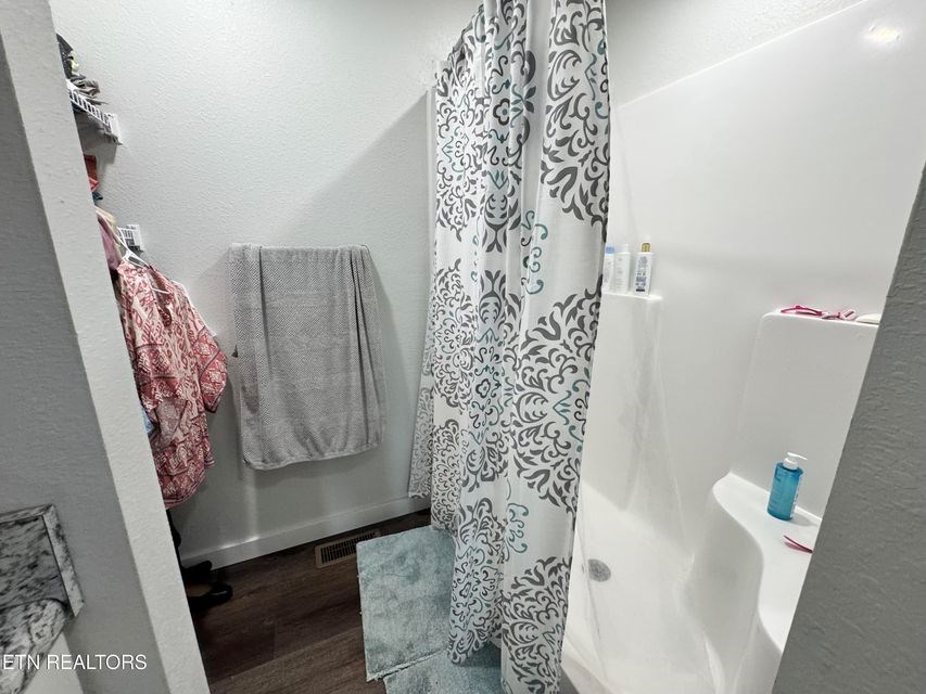 1353 Roy Owens Rd