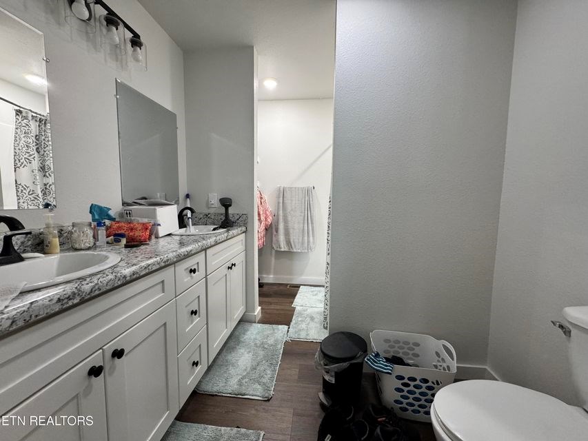 1353 Roy Owens Rd