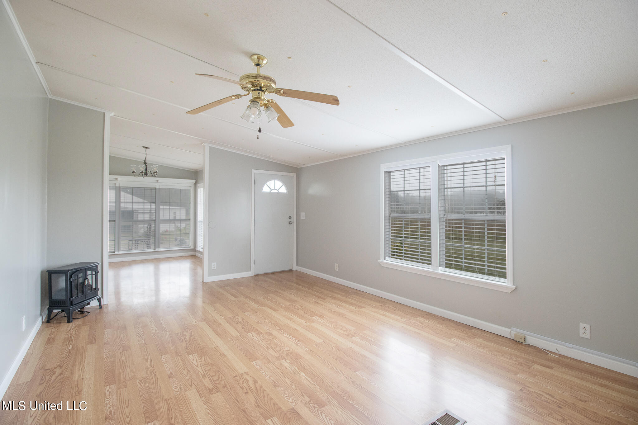 30 Three Oaks Road