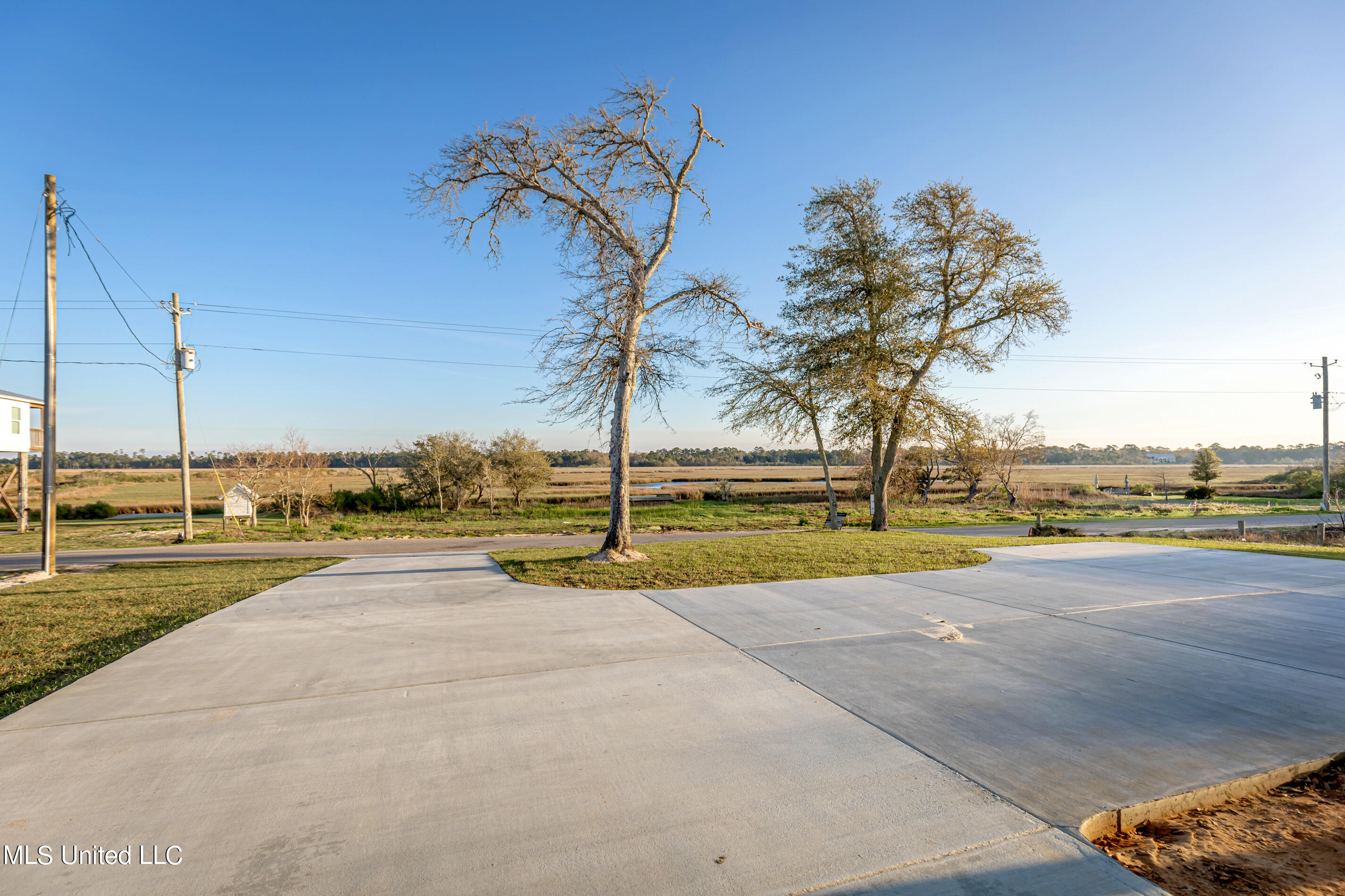 6631 Belle Fontaine Drive
