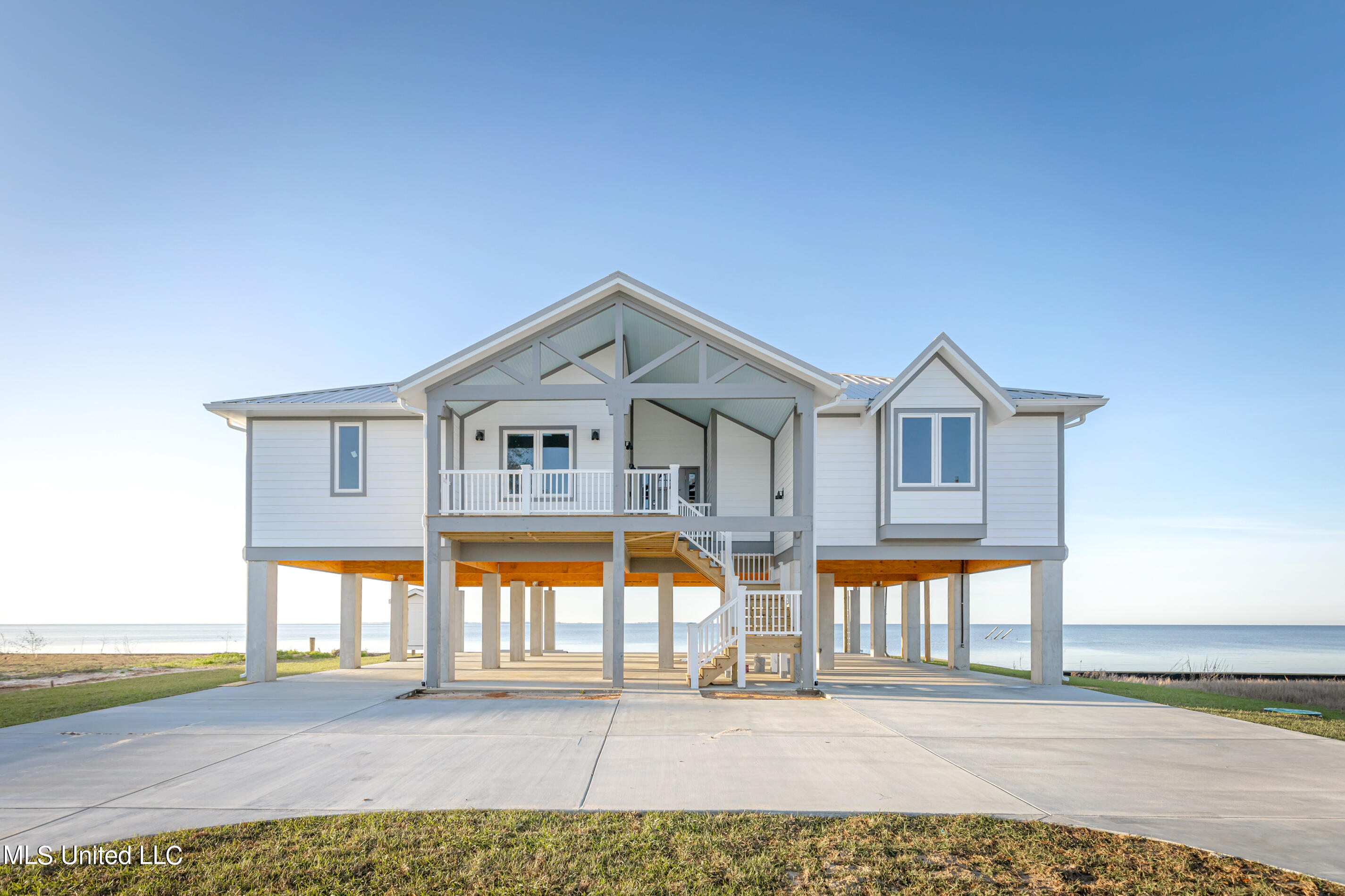 6631 Belle Fontaine Drive