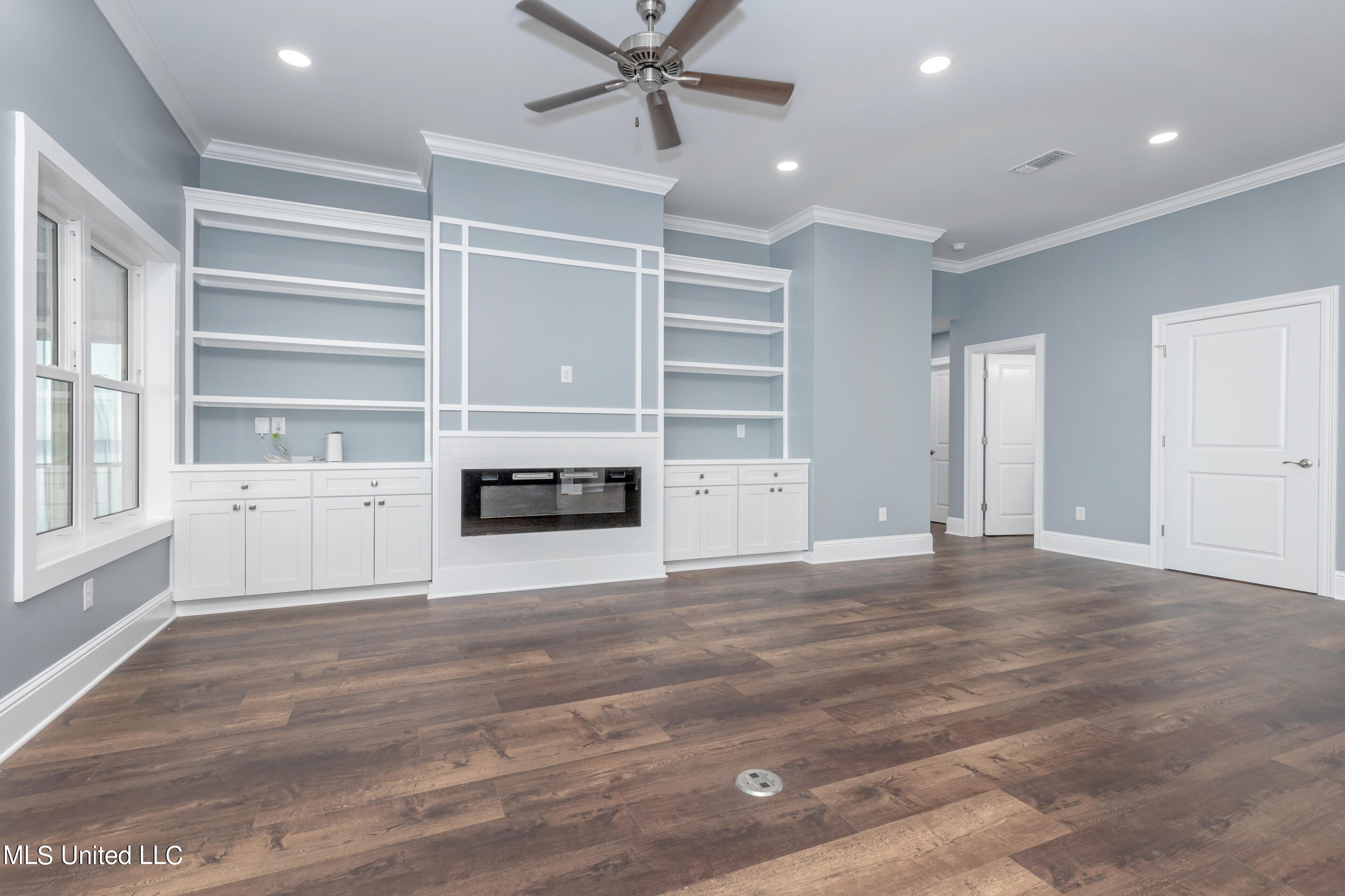 6631 Belle Fontaine Drive